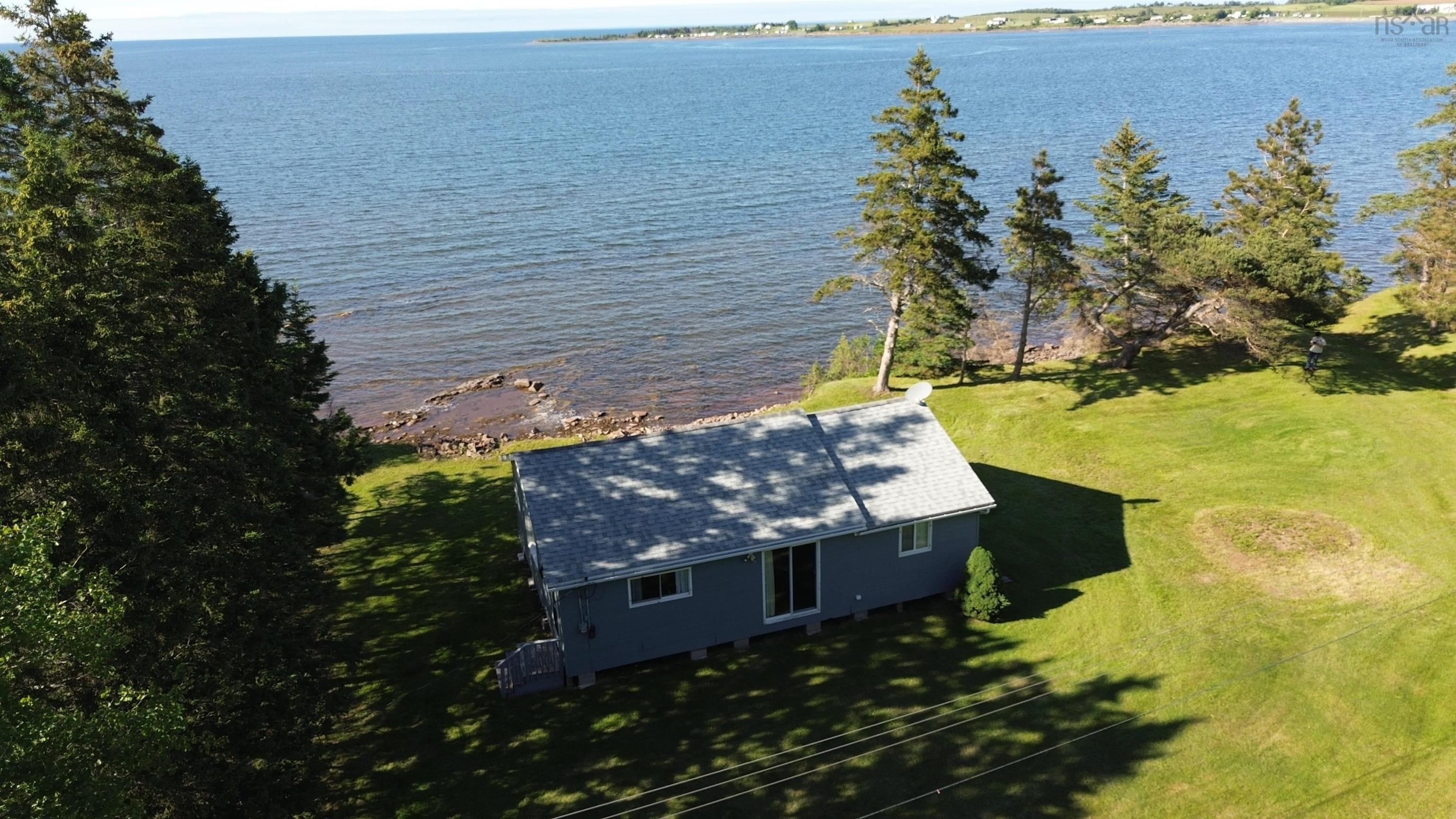$325,000.00: 99 PURDY BEACH Lane, Pugwash