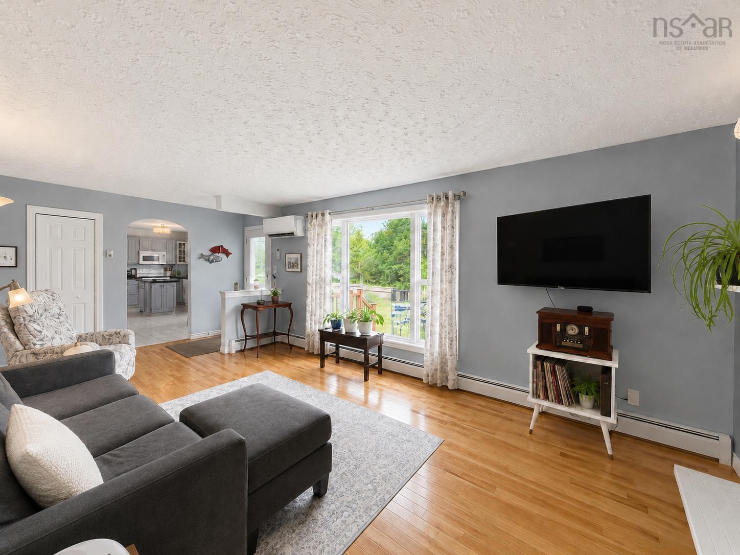 $529,900.00: 19 Lake Drive, Mount Uniacke