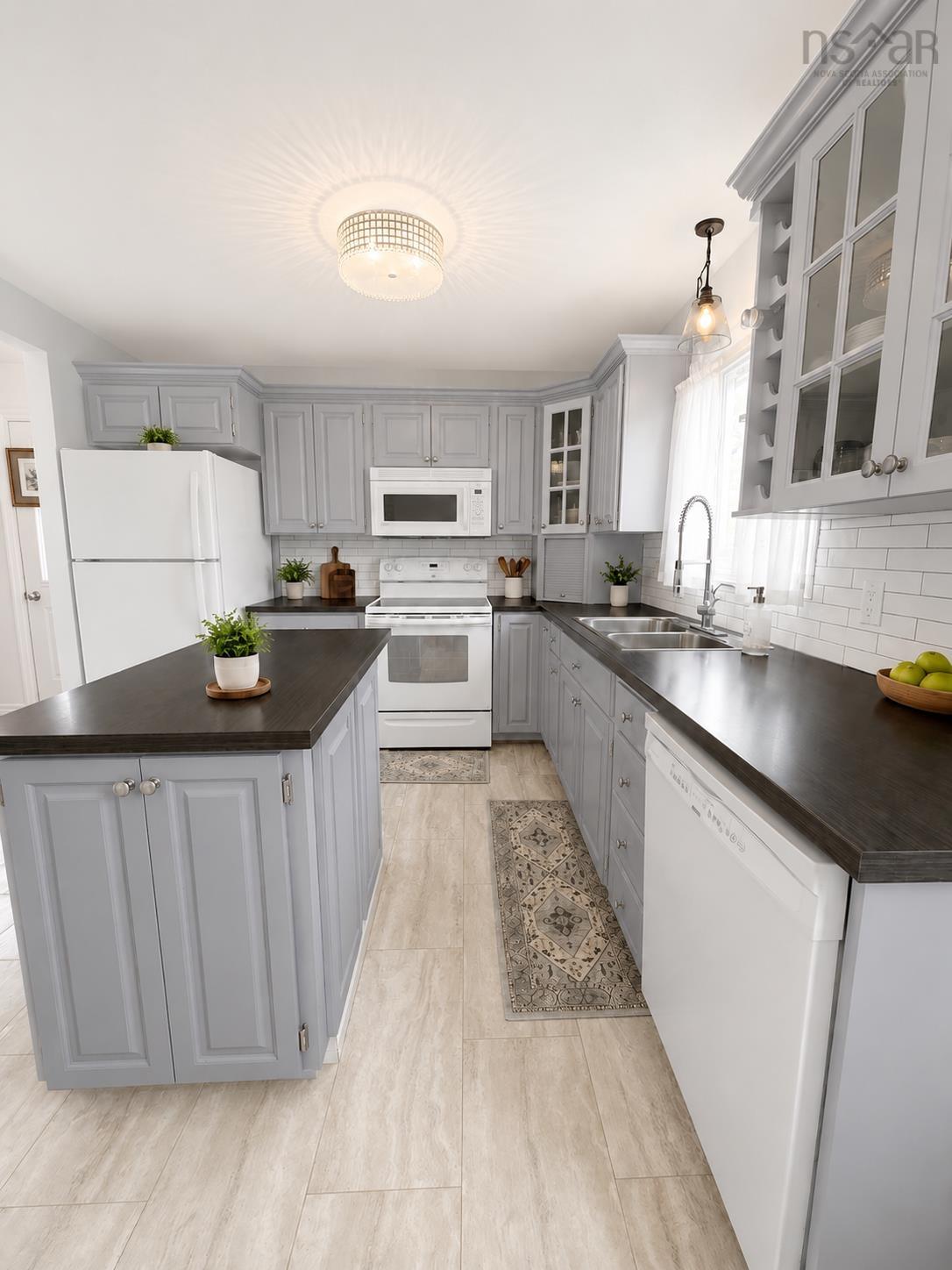 $529,900.00: 19 Lake Drive, Mount Uniacke