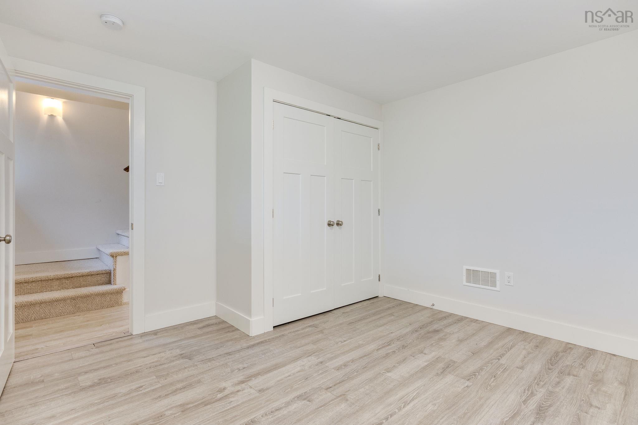 18 Larkview Terrace, Bedford, NS (MLS 202616067)