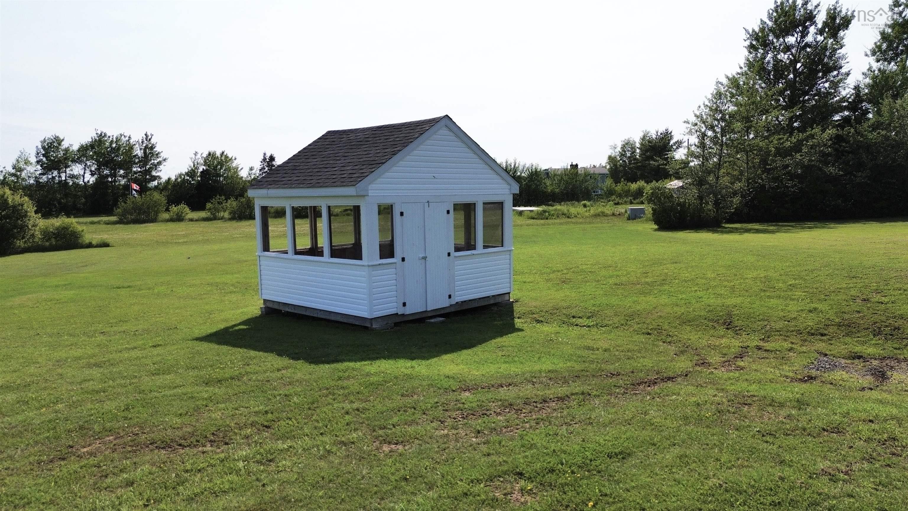 $384,500.00: 2914 Malagash, Malagash