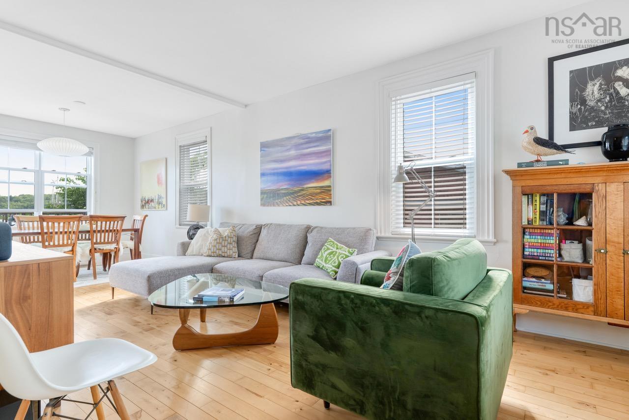 $895,000.00: 268 Montague Street, Lunenburg
