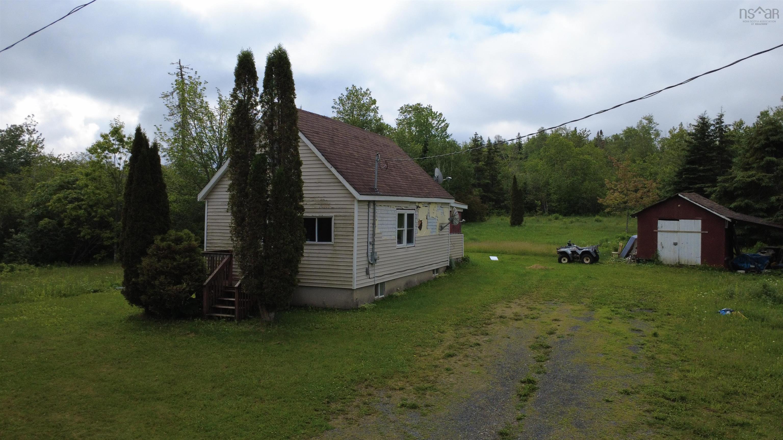 $125,000.00: 1979 East River West Side Road, Sunnybrae