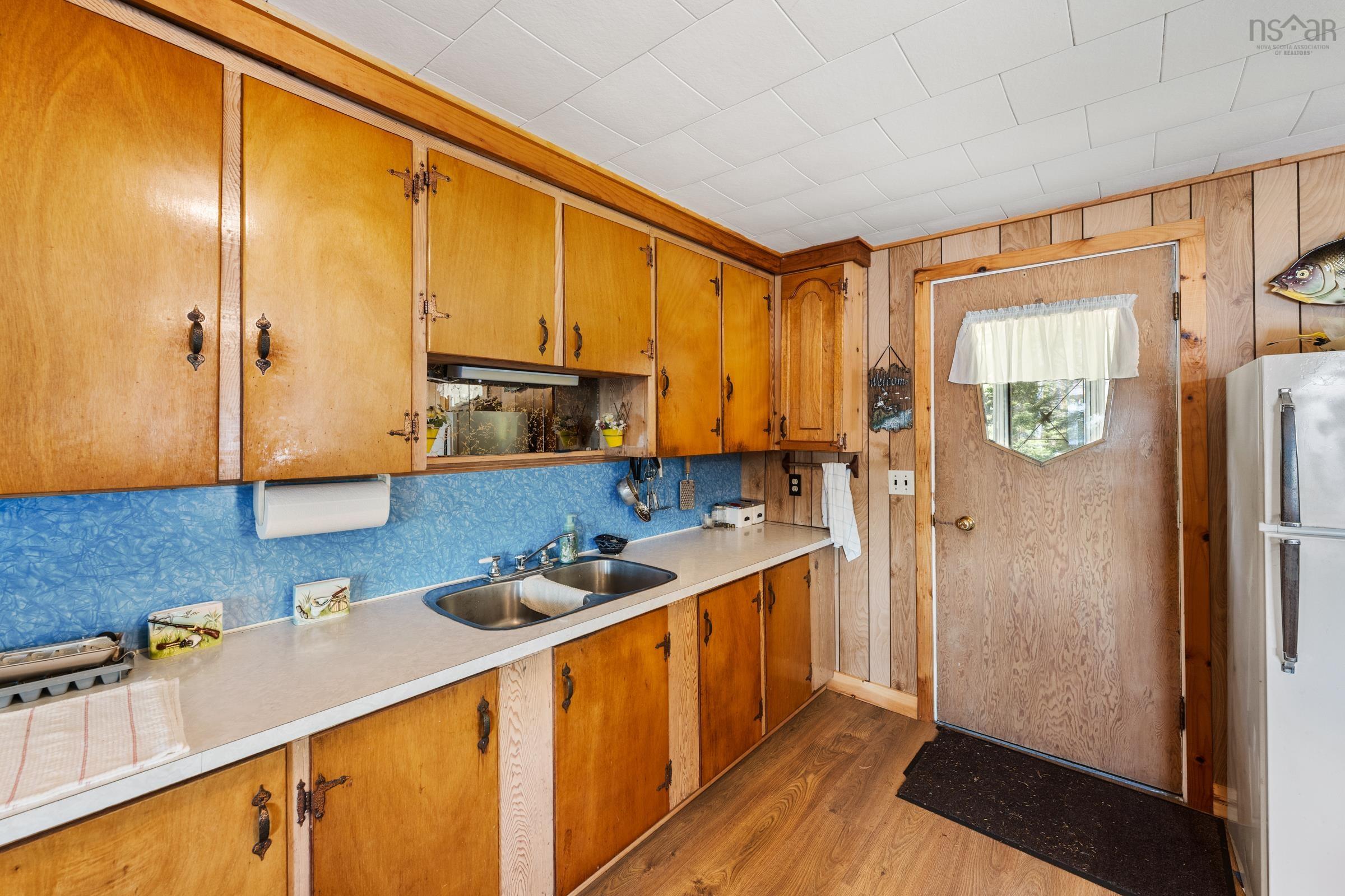 $165,000.00: 39 Boarsback Lake Road, Briar Lake