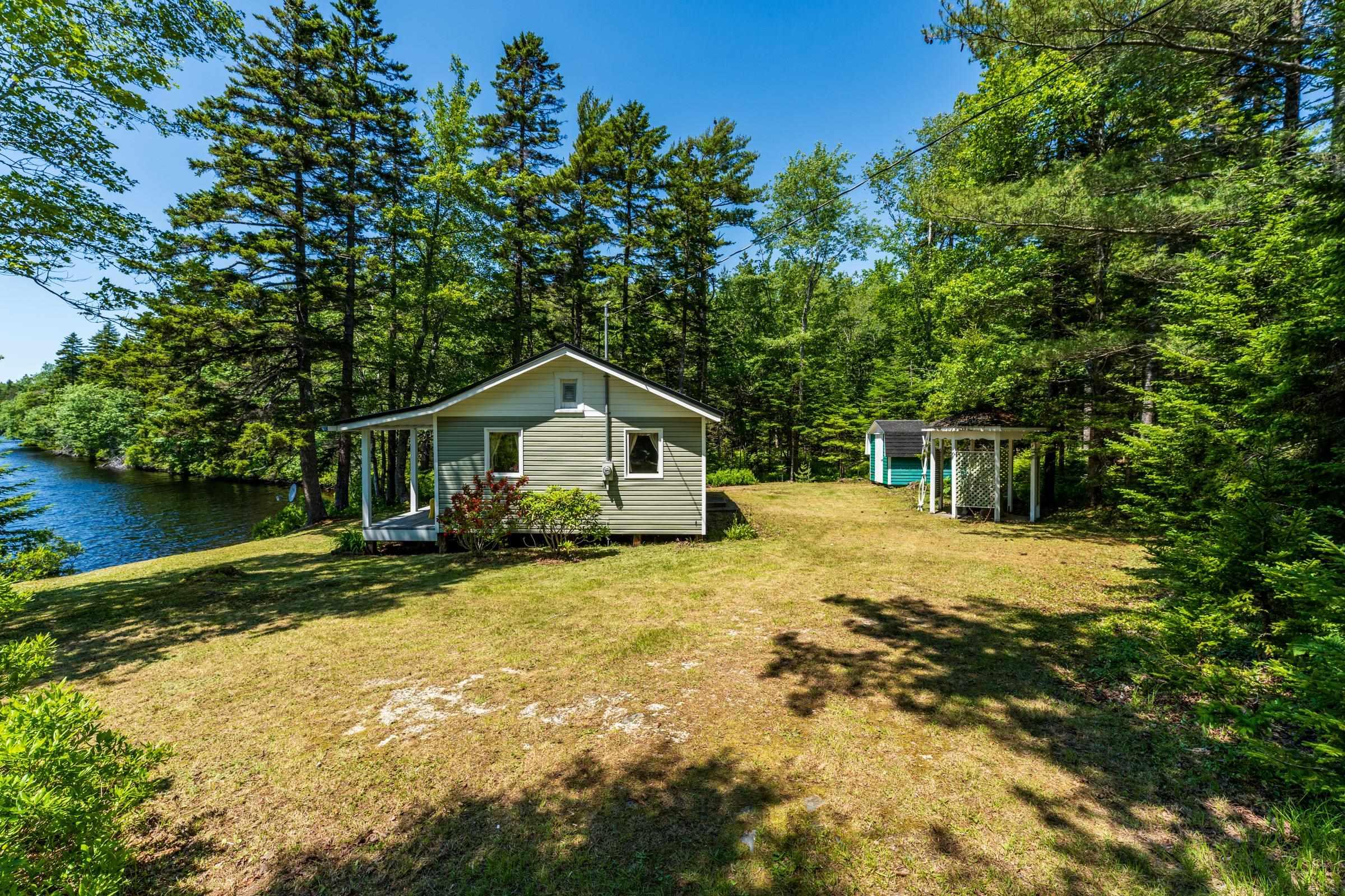 $165,000.00: 39 Boarsback Lake Road, Briar Lake