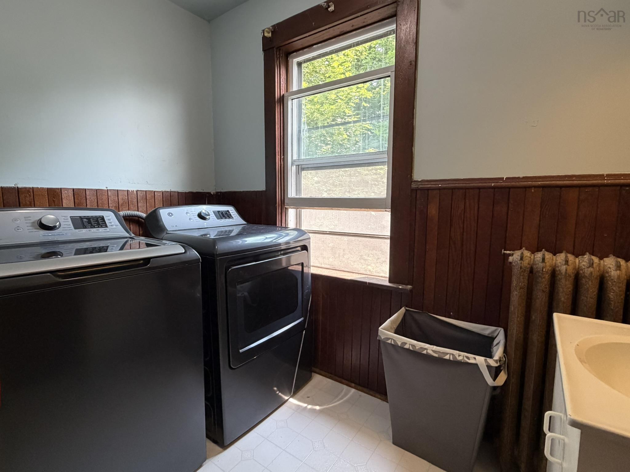 $329,000.00: 470 Pleasant Street, New Glasgow