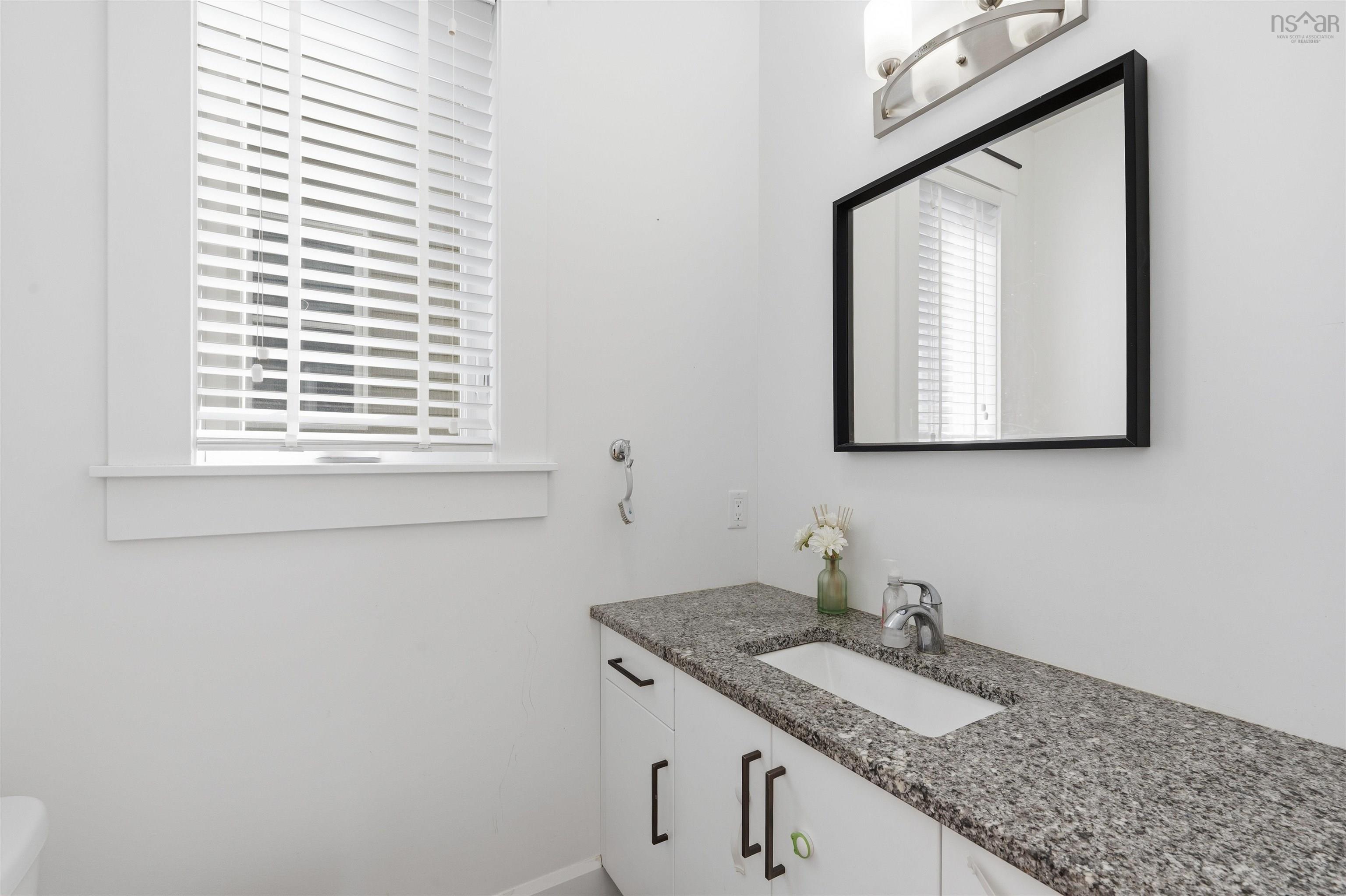 $868,900.00: 309 Fleetview Drive, Halifax