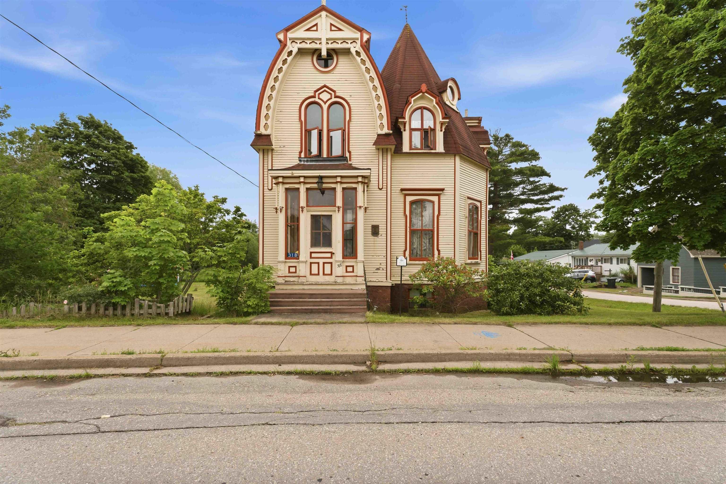 $350,000.00: 318 Granville Street E, Bridgetown
