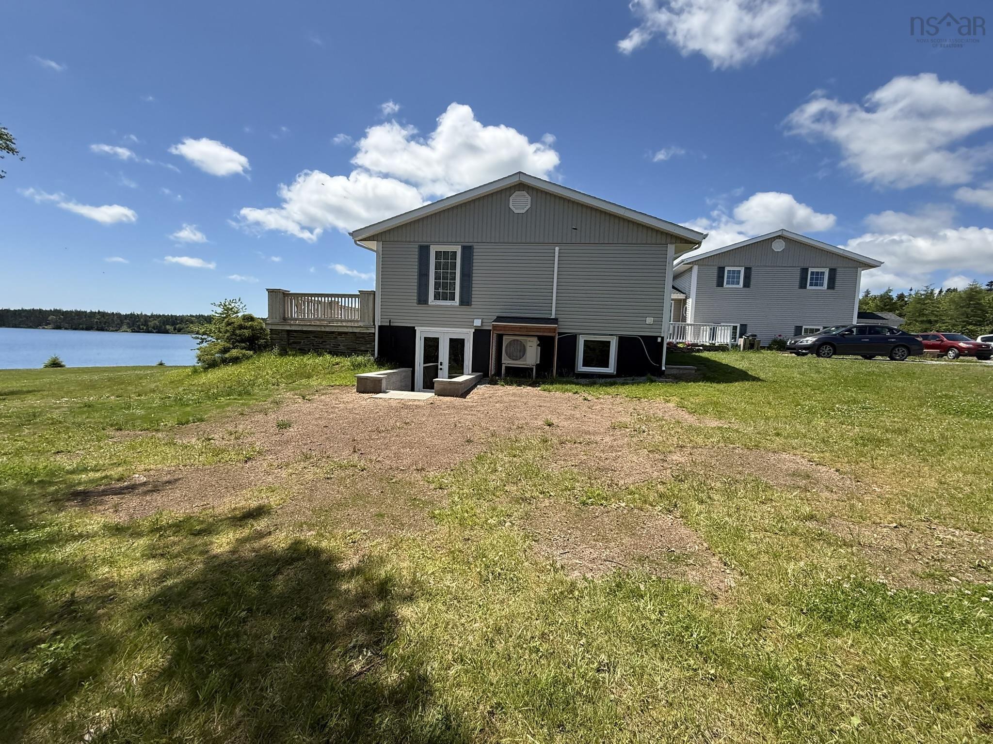 $1,499,000.00: 8265 West Bay Highway, Sampsonville