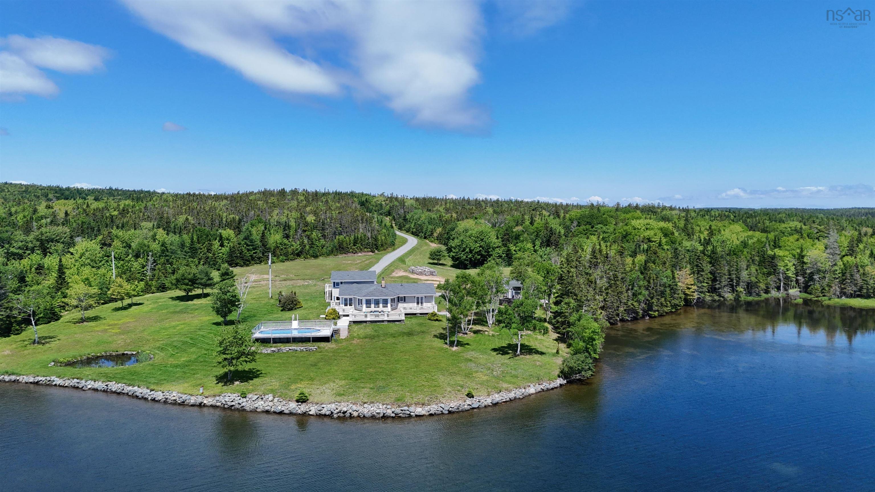 $1,499,000.00: 8265 West Bay Highway, Sampsonville