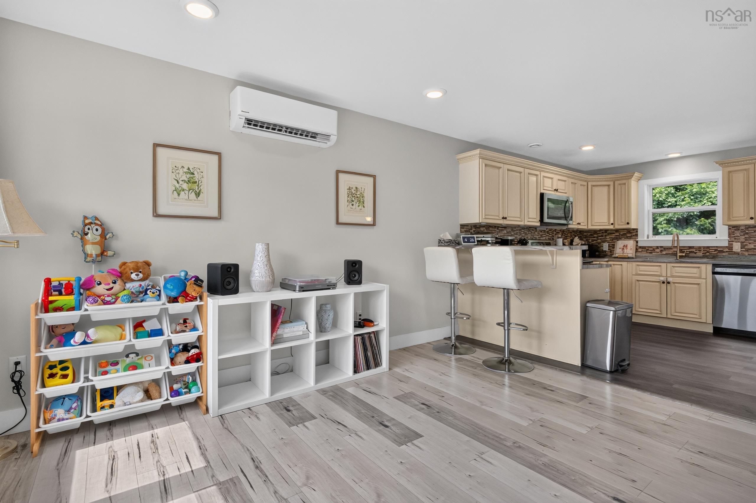 $399,900.00: 12 Birch Street, Salmon River