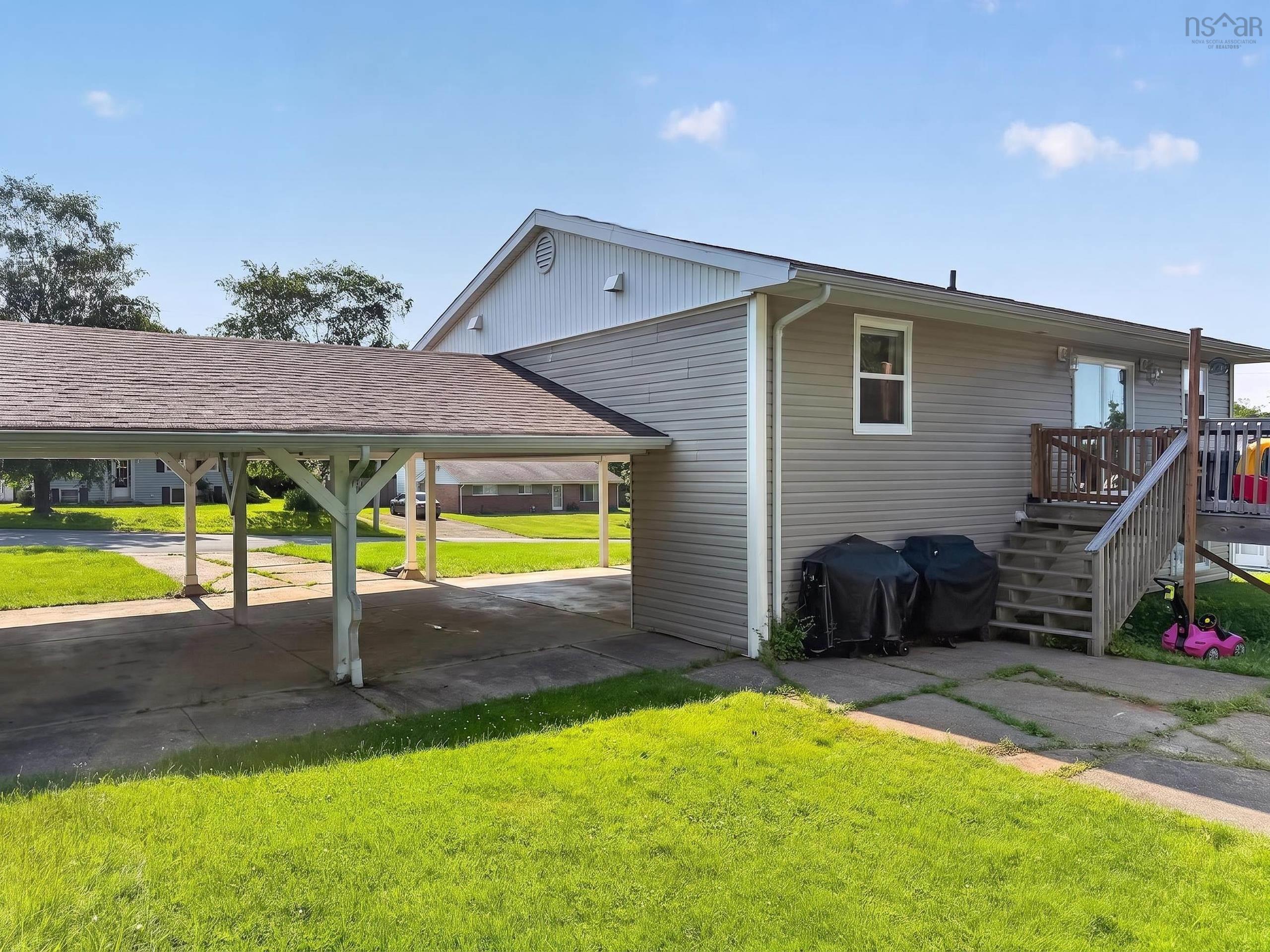 $399,900.00: 12 Birch Street, Salmon River