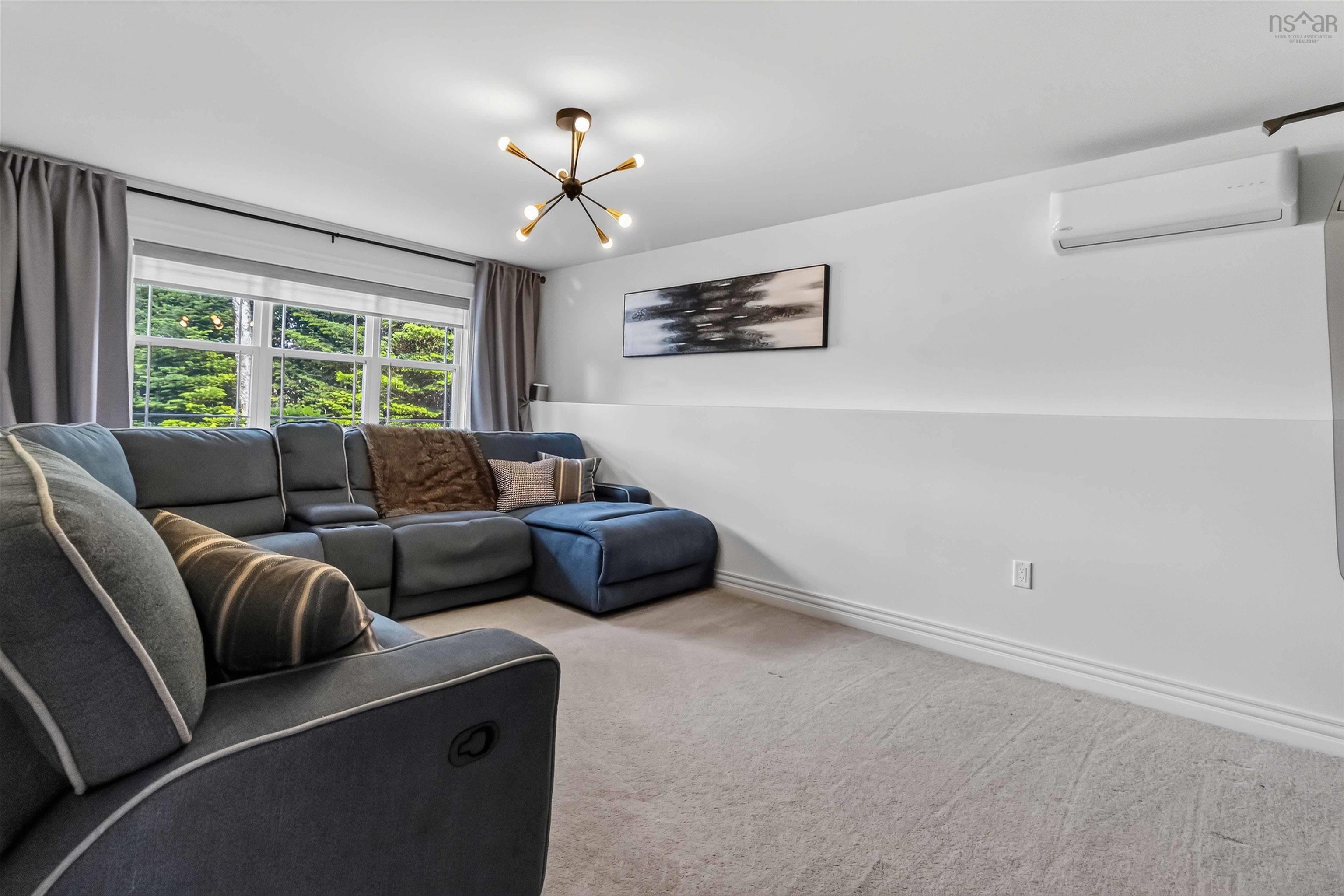 $819,900.00: 55 Jadry Court, Hammonds Plains