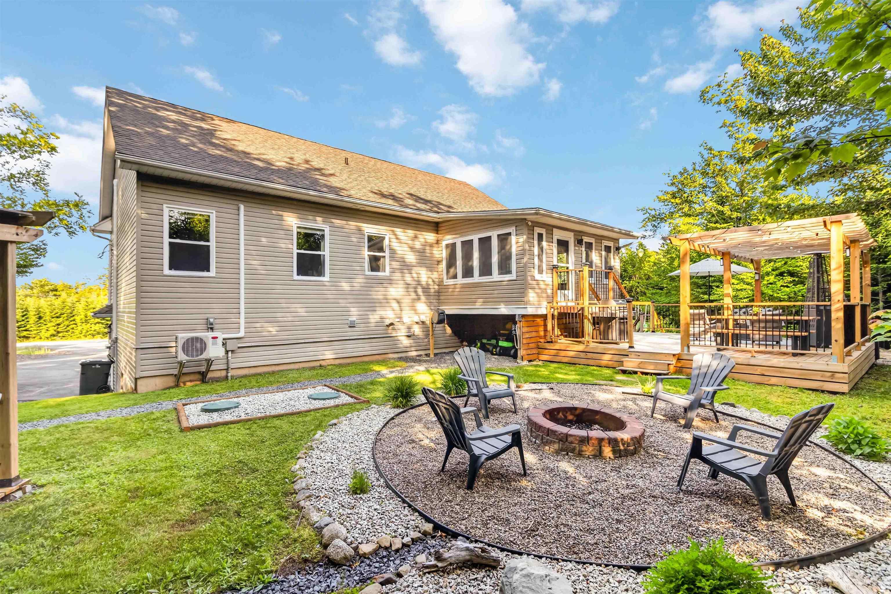 $819,900.00: 55 Jadry Court, Hammonds Plains