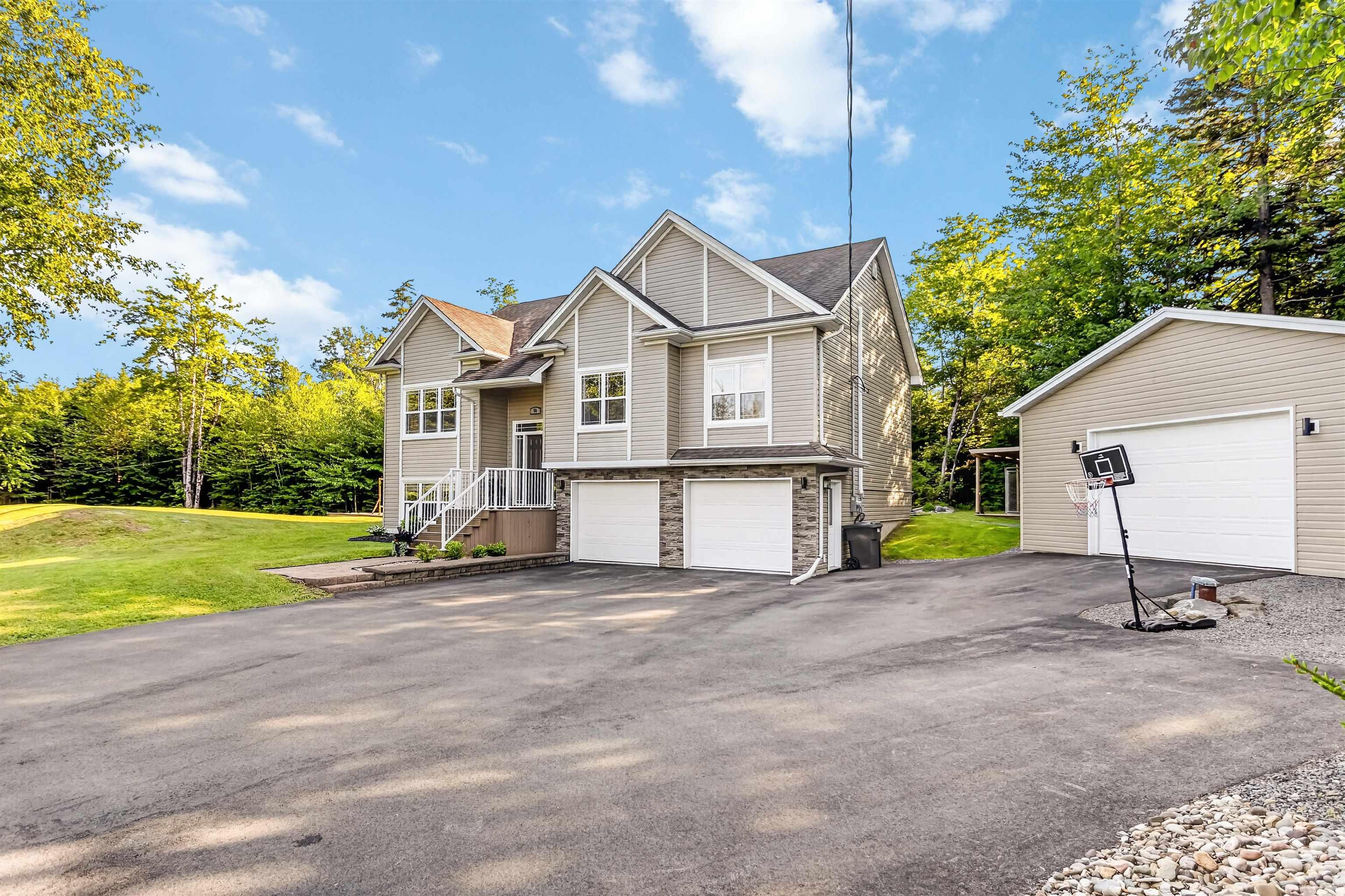 $819,900.00: 55 Jadry Court, Hammonds Plains