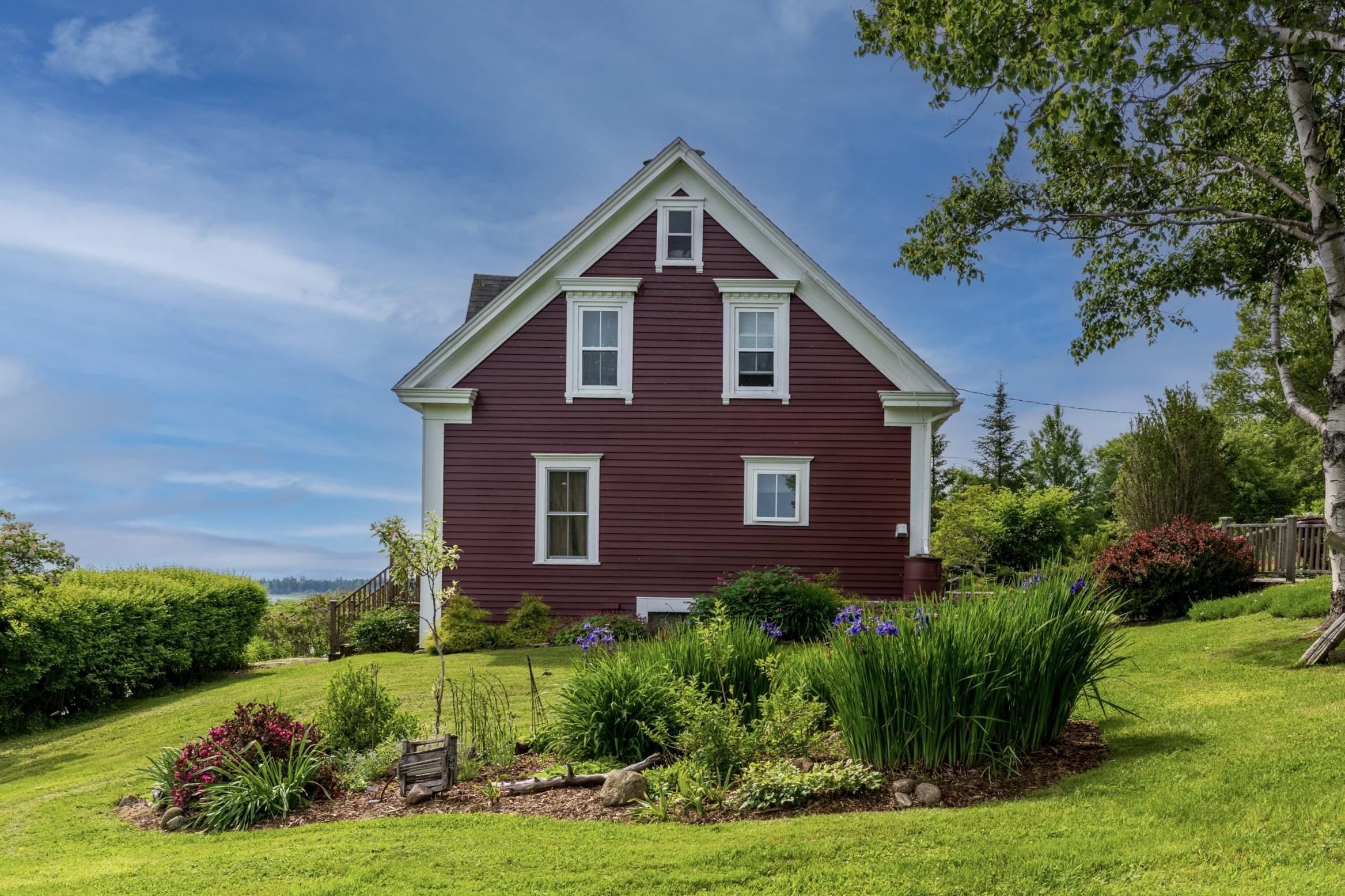 $695,000.00: 2832 332 Highway, Bayport