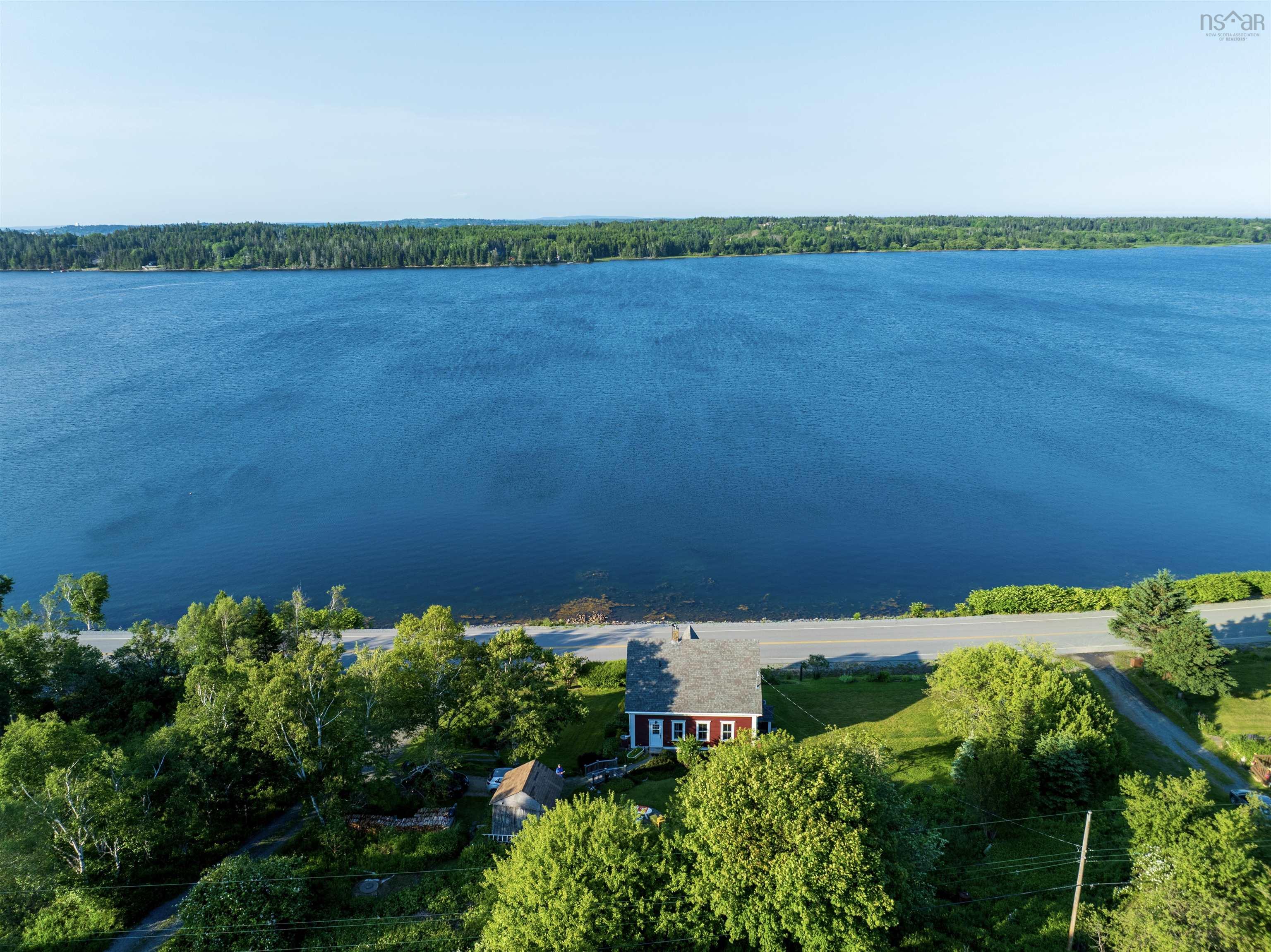 $695,000.00: 2832 332 Highway, Bayport