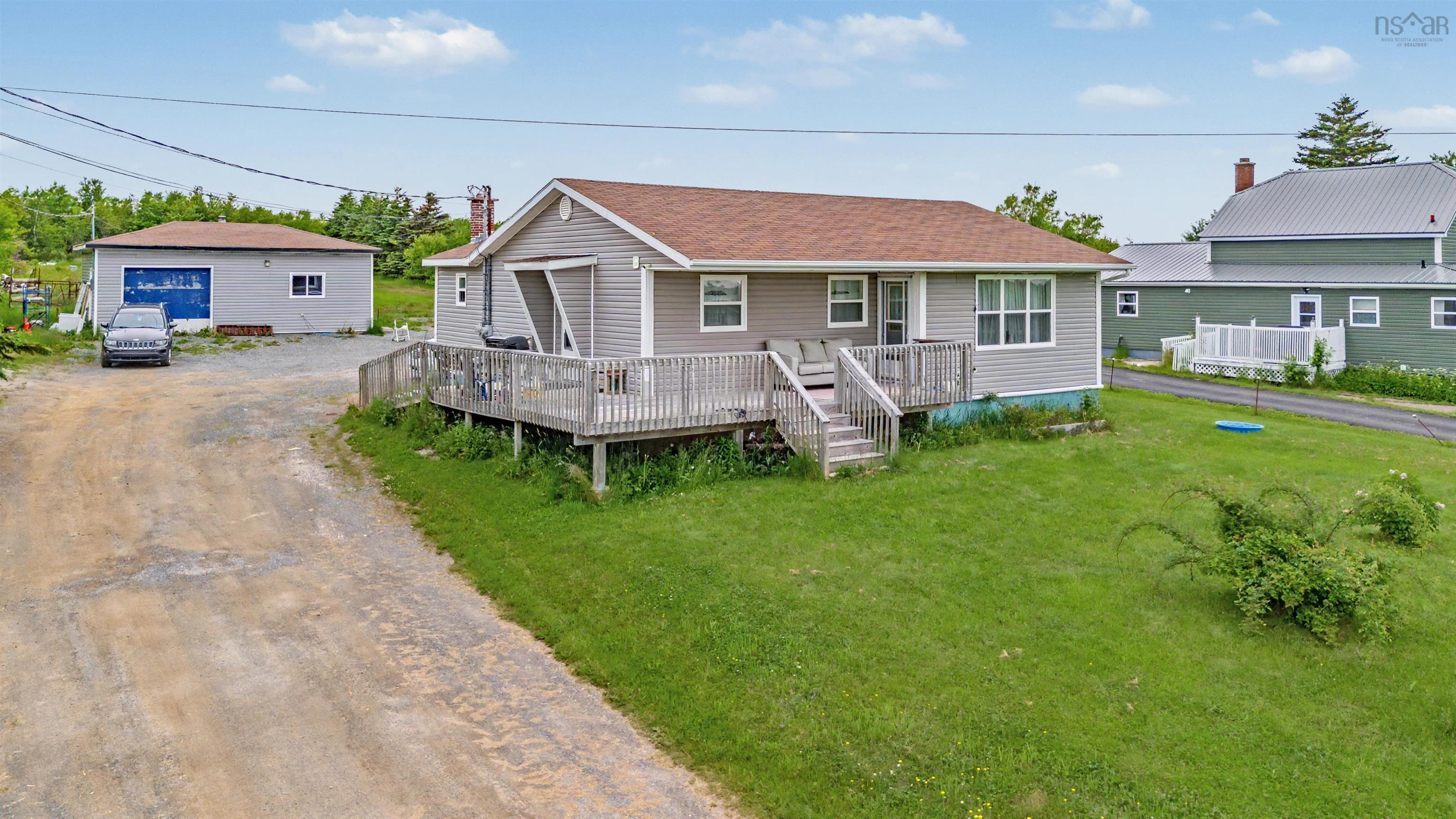$380,000.00: 308 Neville Street, Dominion