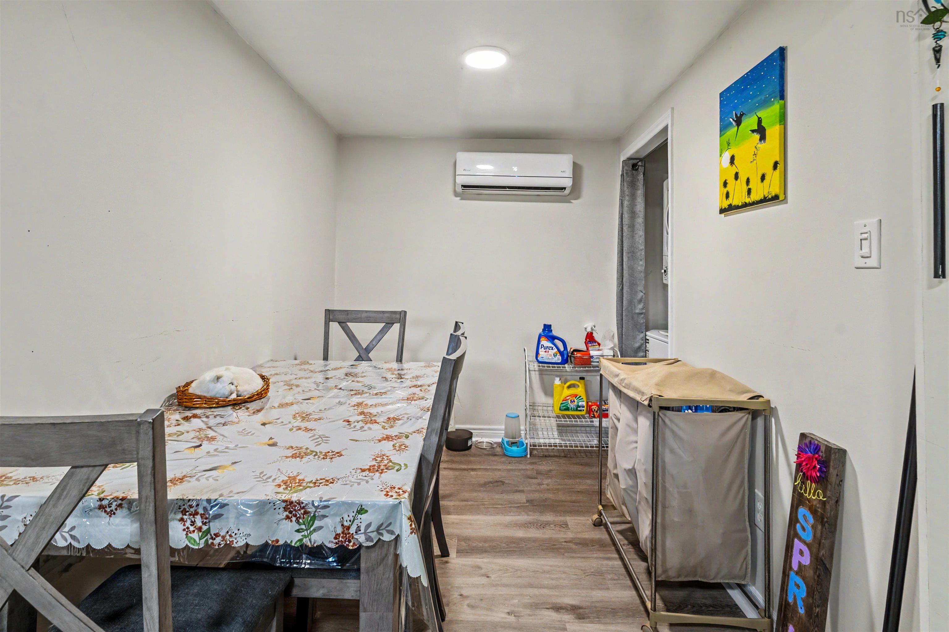 $380,000.00: 308 Neville Street, Dominion