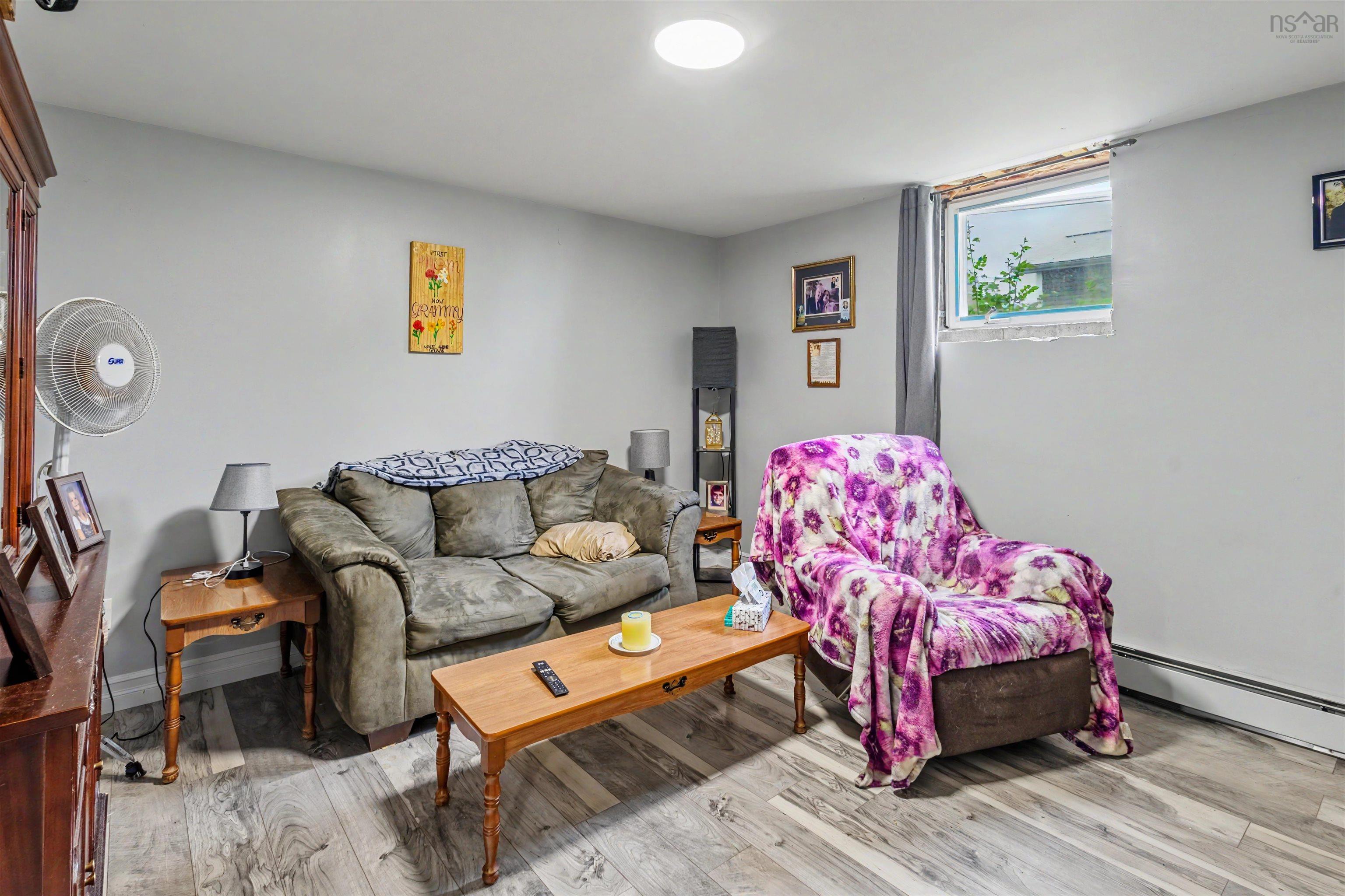 $380,000.00: 308 Neville Street, Dominion