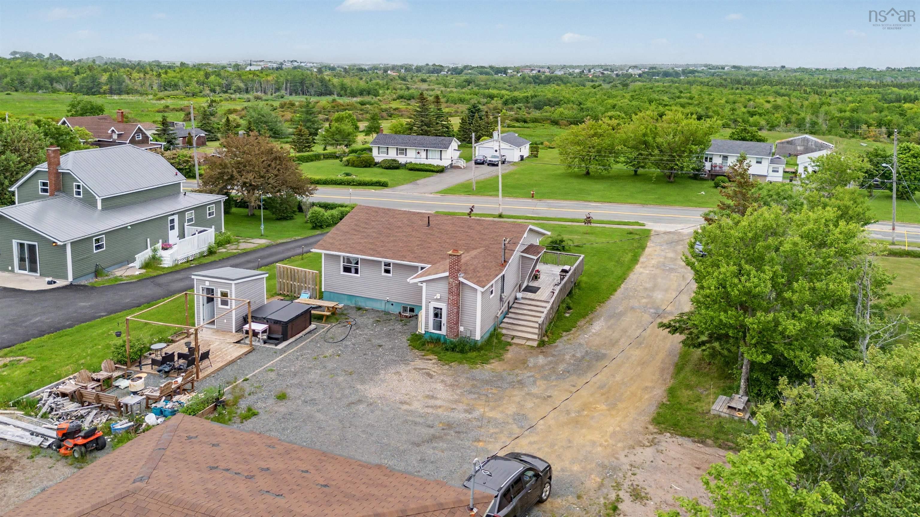 $380,000.00: 308 Neville Street, Dominion