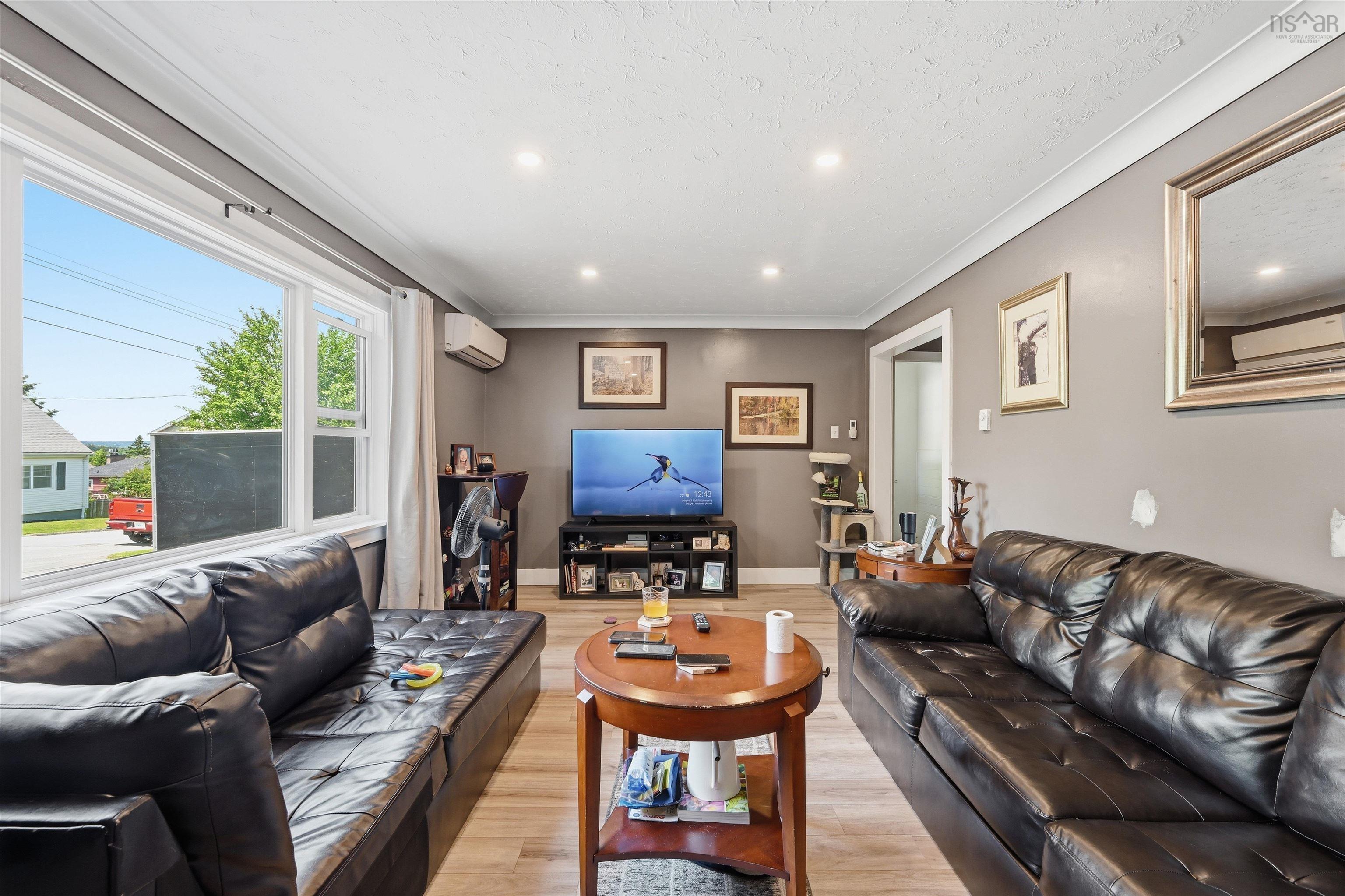$649,900.00: 8B Gordon Street, Bedford