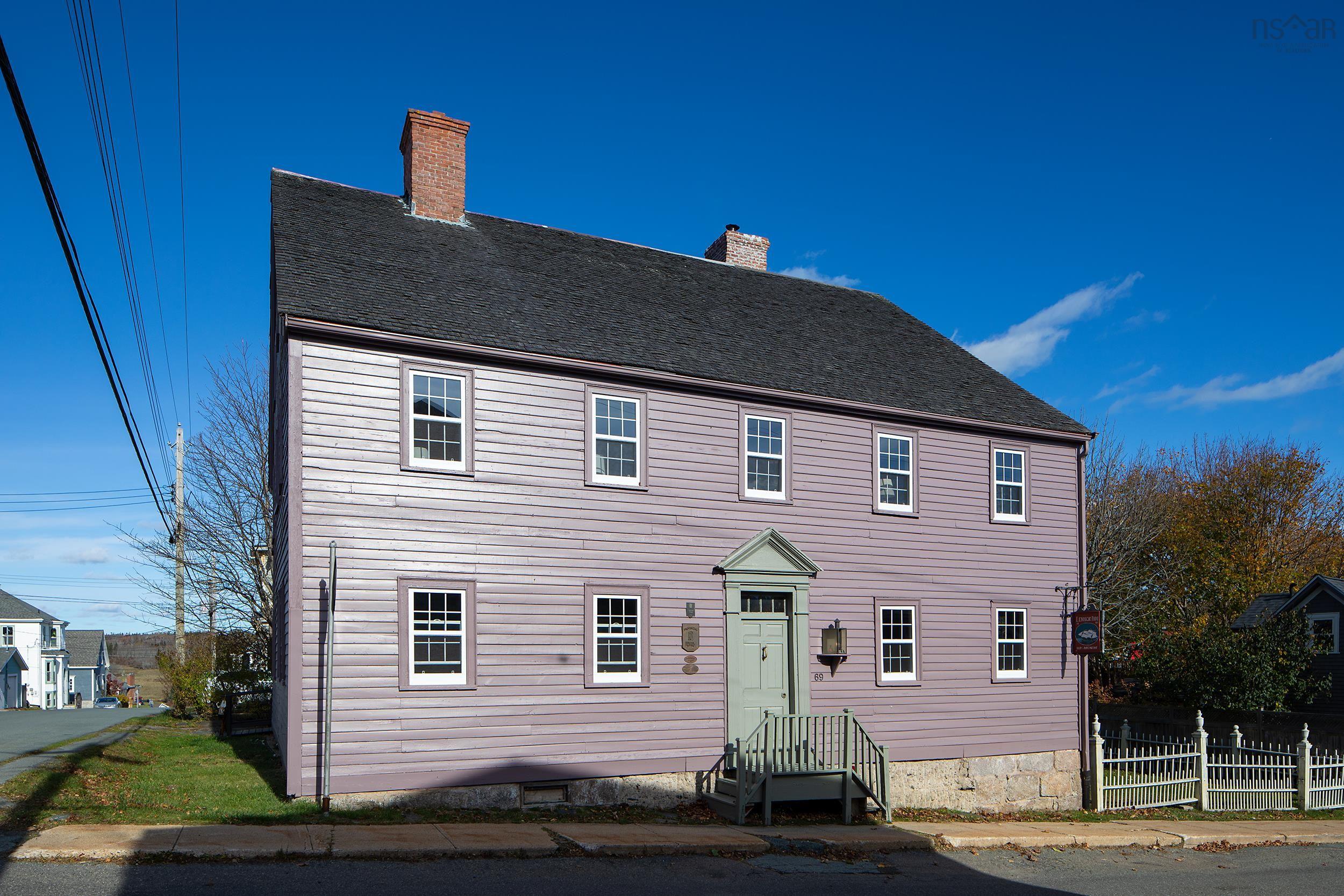 $650,000.00: 69 Fox Street, Lunenburg