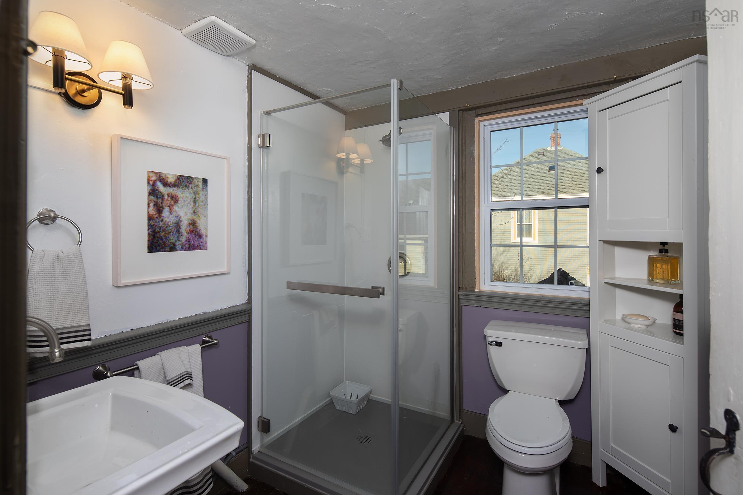 $650,000.00: 69 Fox Street, Lunenburg