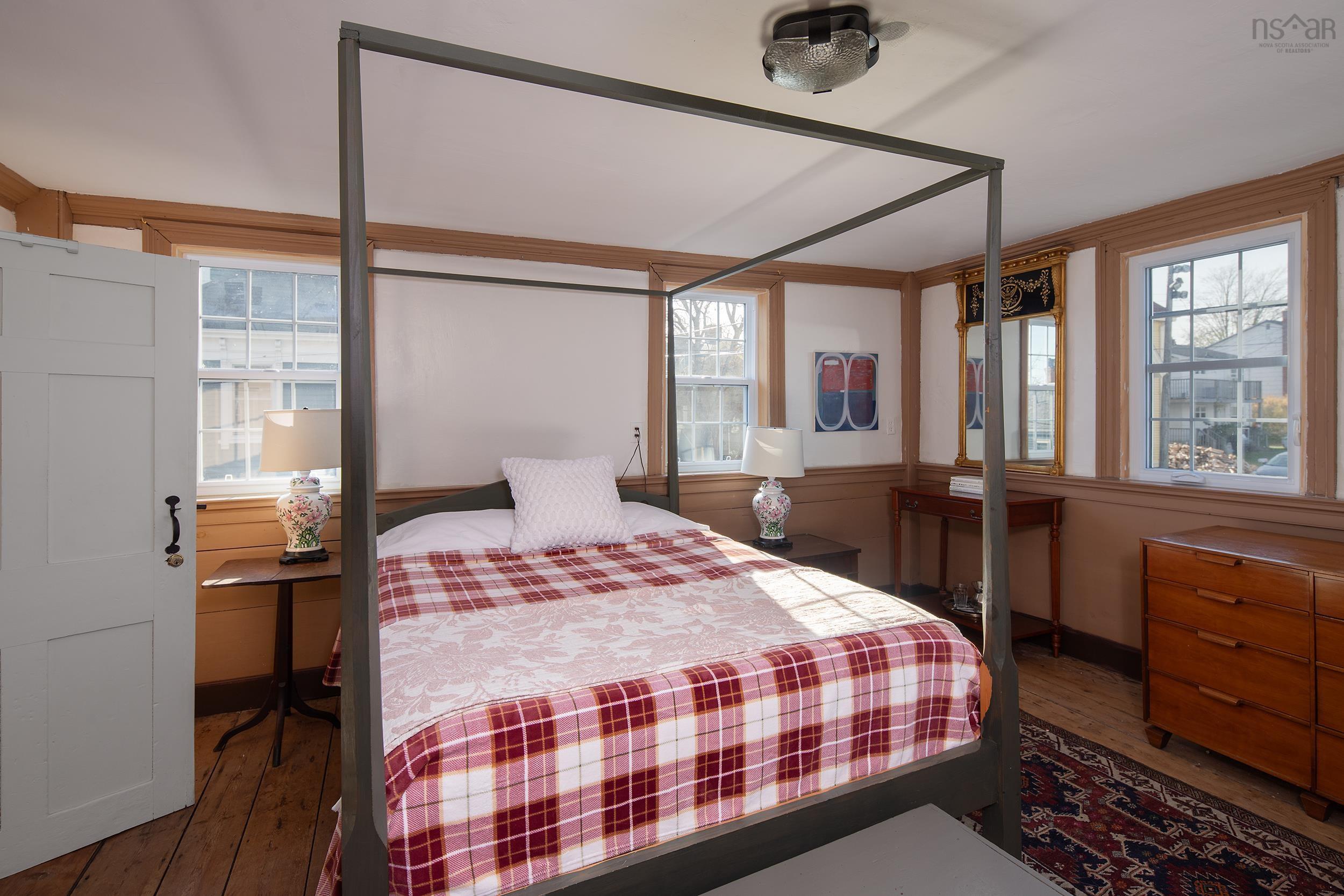 $650,000.00: 69 Fox Street, Lunenburg