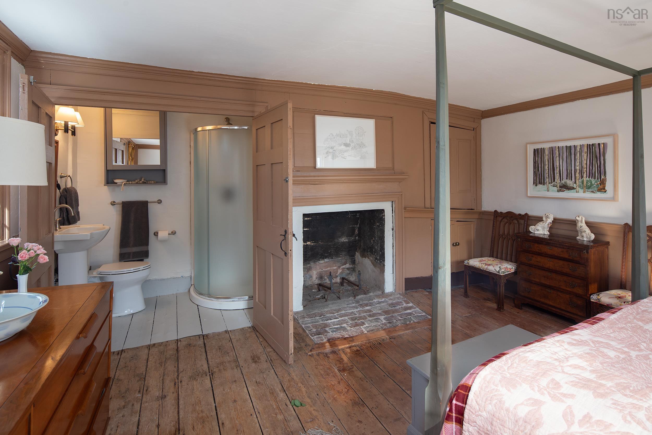 $650,000.00: 69 Fox Street, Lunenburg