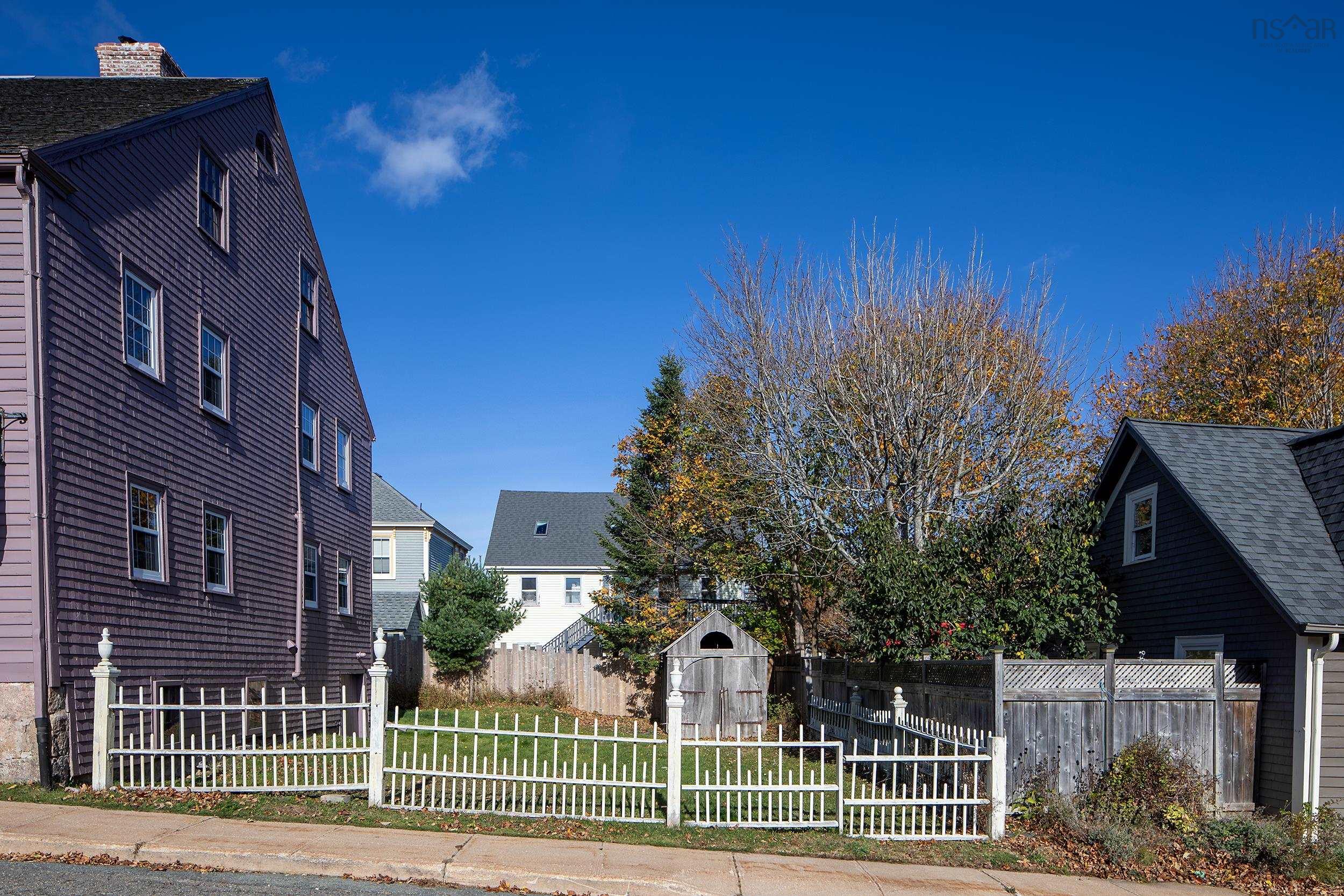 $650,000.00: 69 Fox Street, Lunenburg