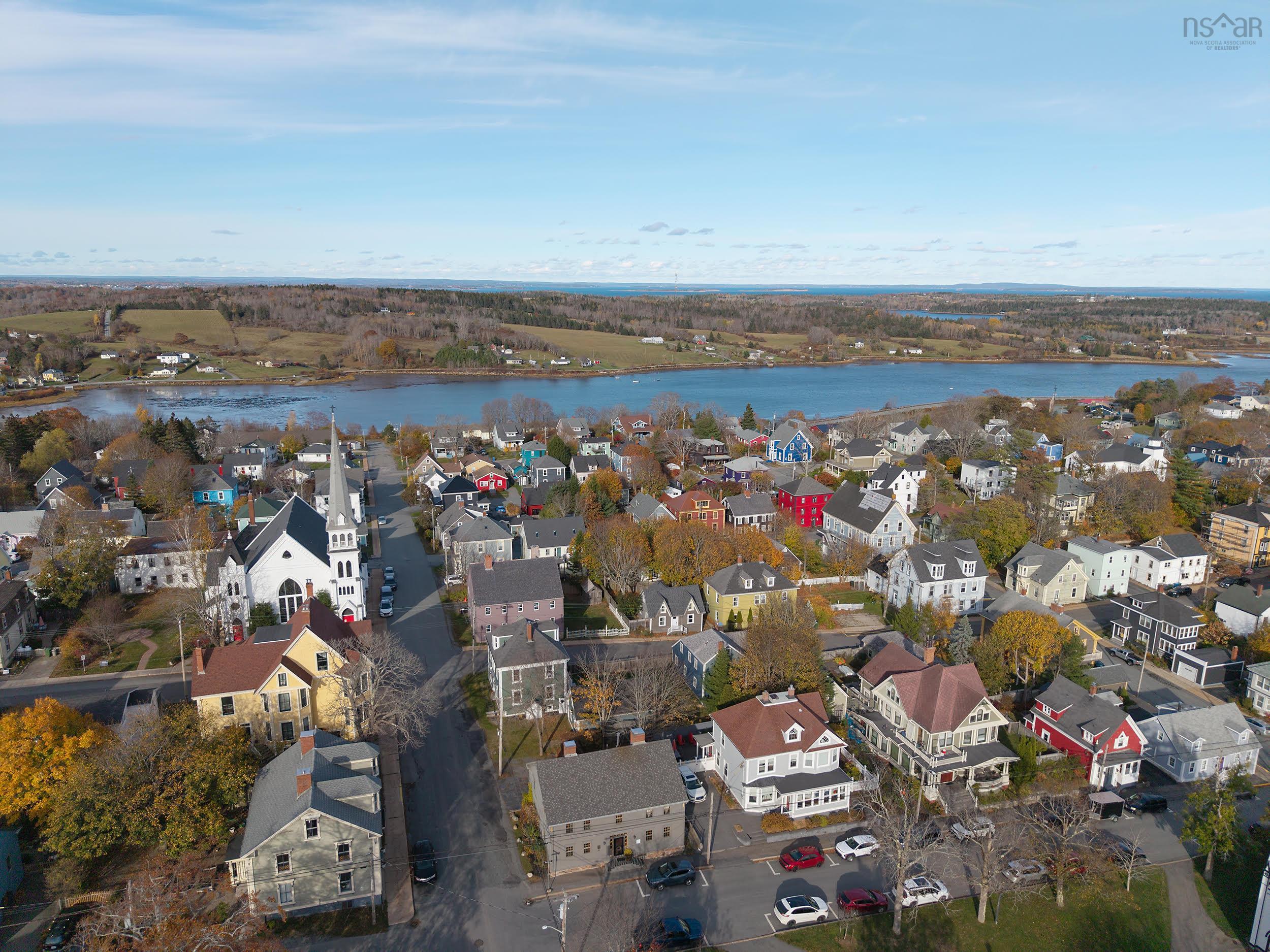 $650,000.00: 69 Fox Street, Lunenburg