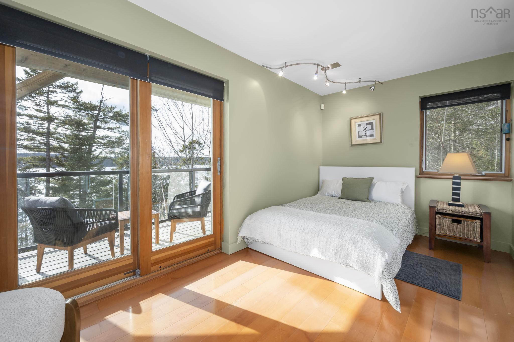 $1,250,000.00: 49 Fairway Grove, Dartmouth