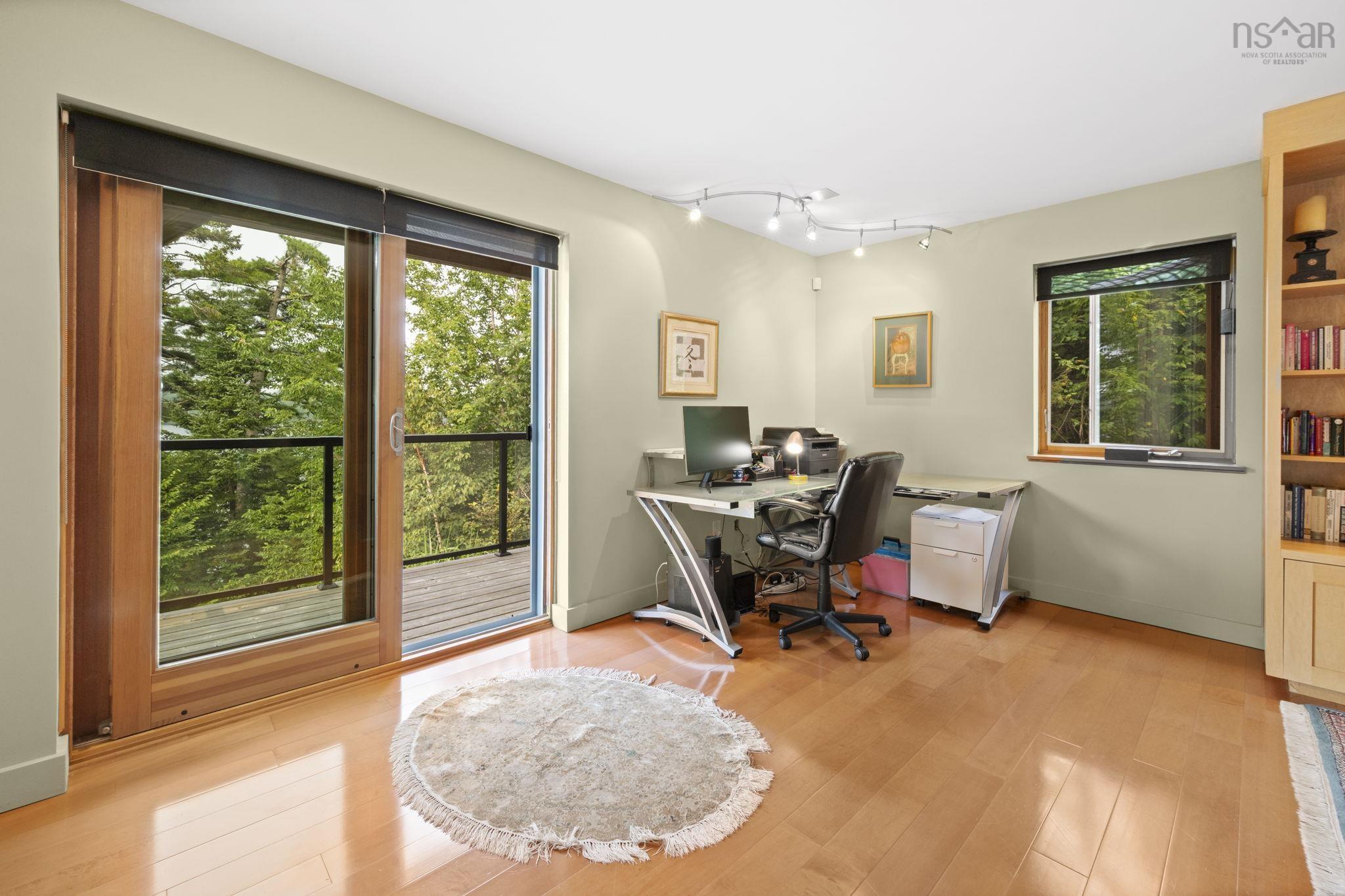 $1,250,000.00: 49 Fairway Grove, Dartmouth