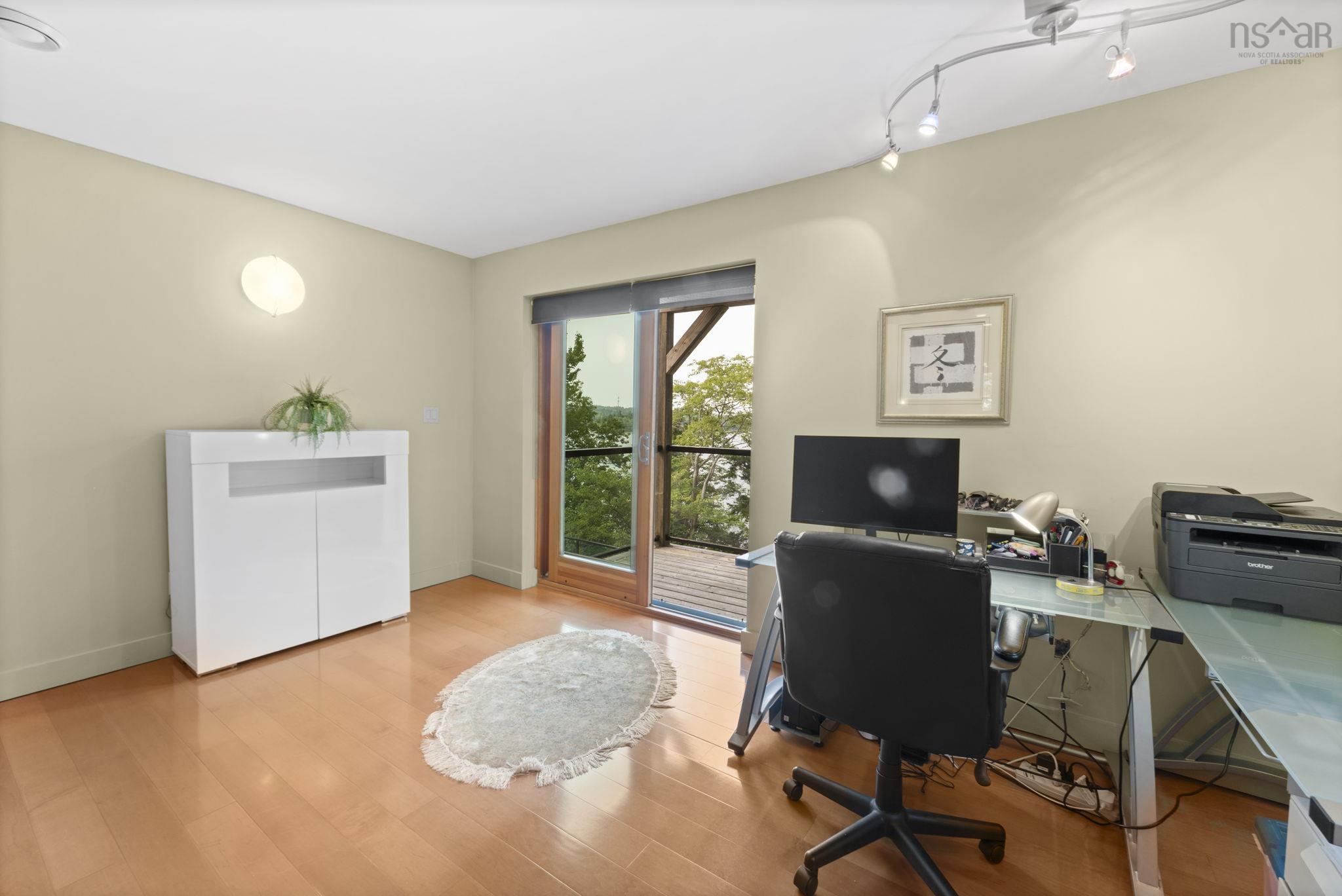 $1,250,000.00: 49 Fairway Grove, Dartmouth