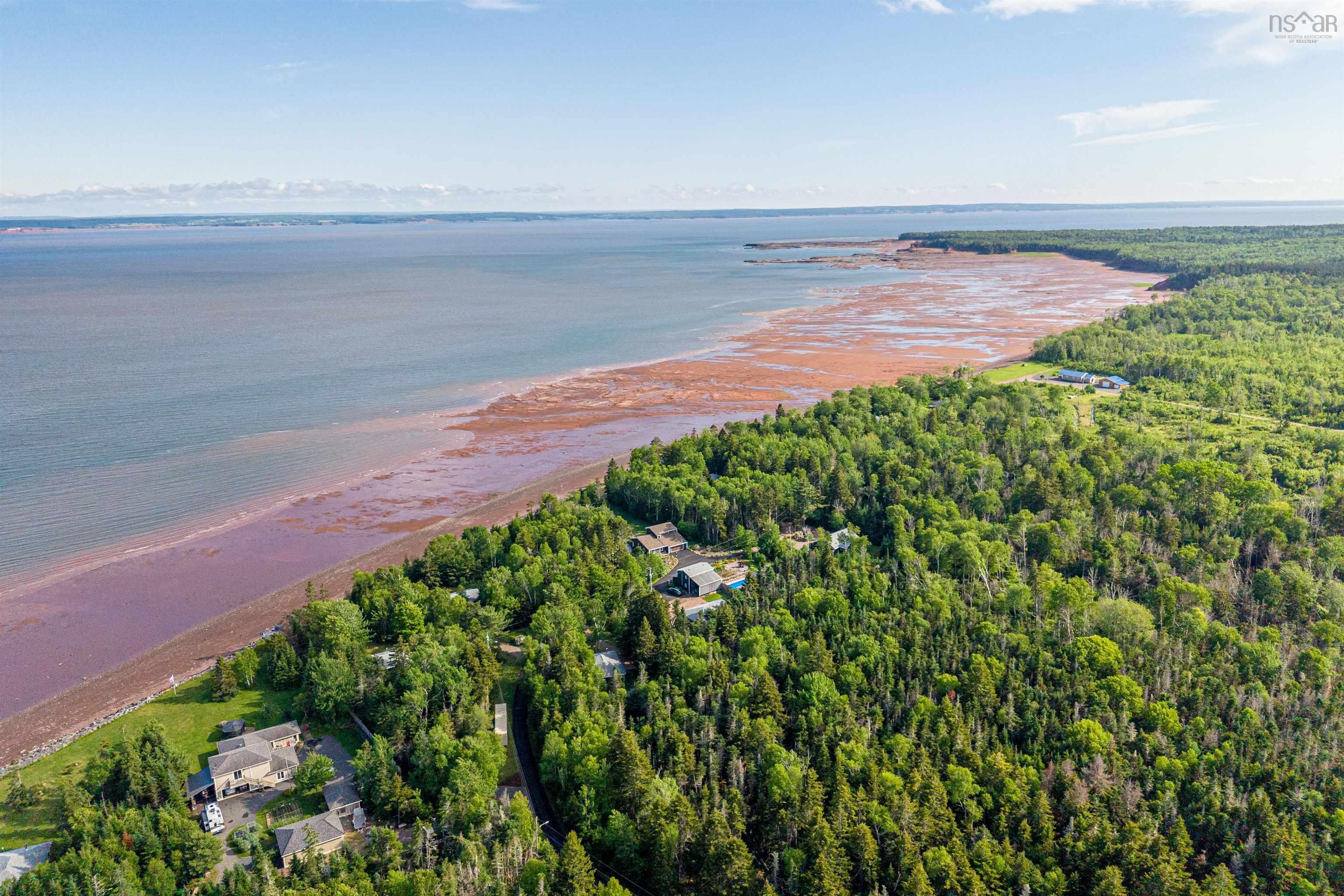 $3,699,000.00: 320 Cove Road, Economy