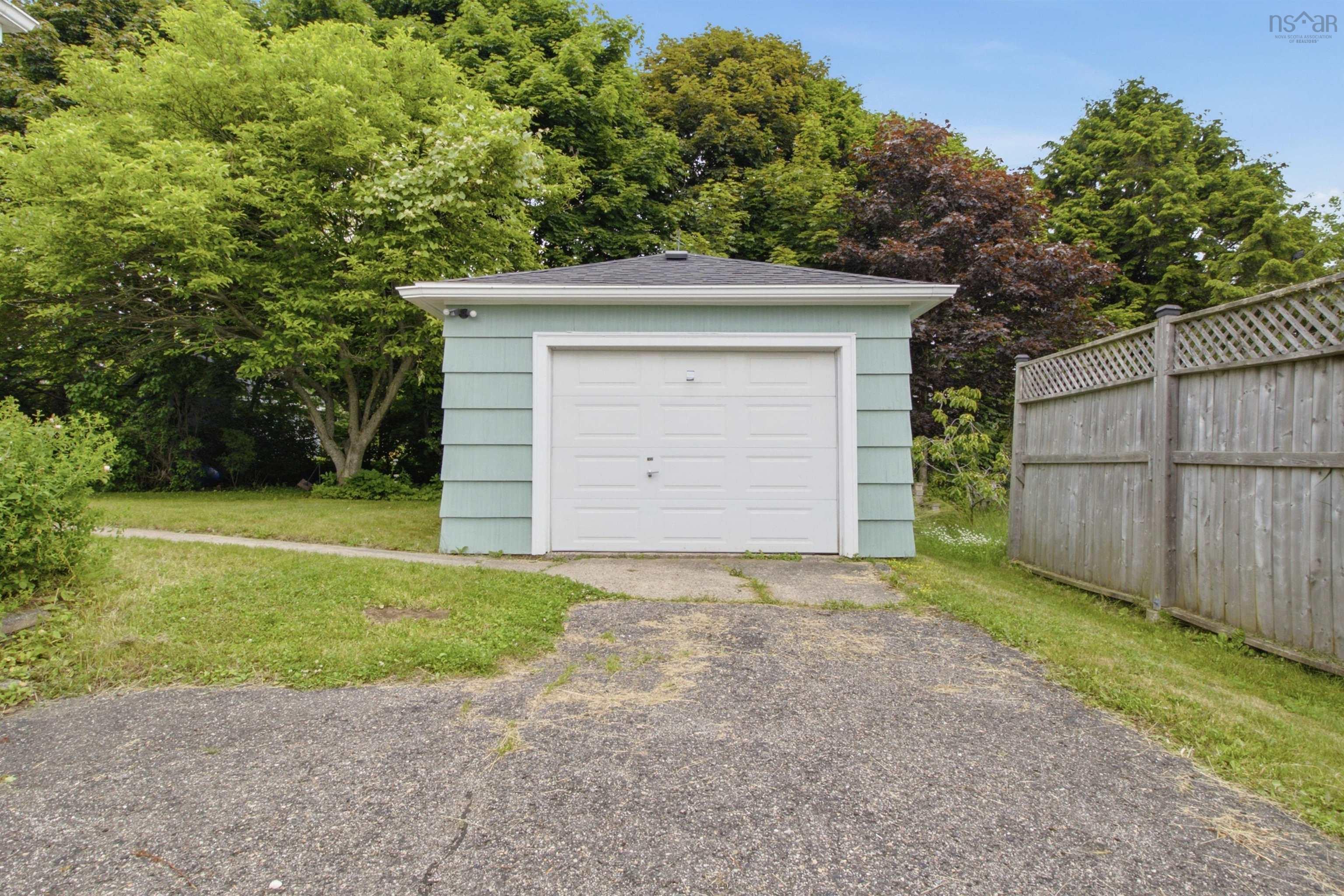 3 Guysborough Avenue, Dartmouth, NS (MLS 202616262)