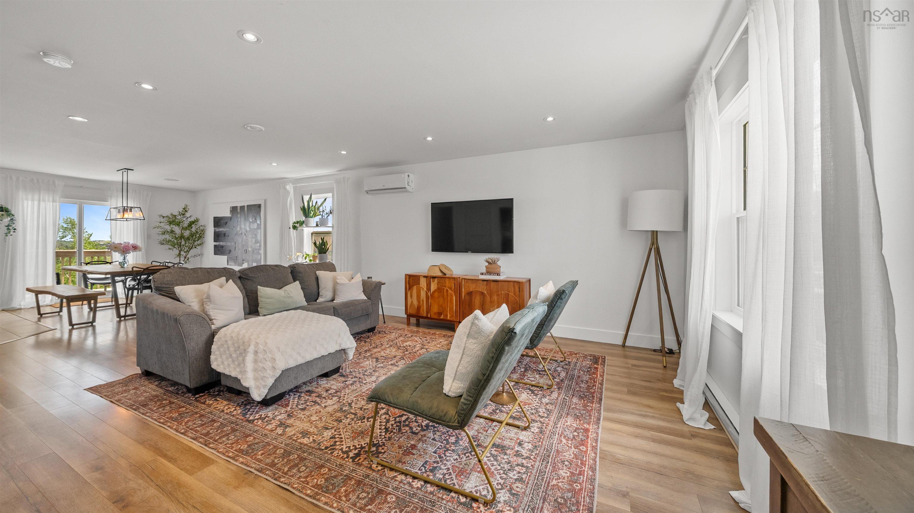 $610,000.00: 226 Mica Crescent, Halifax