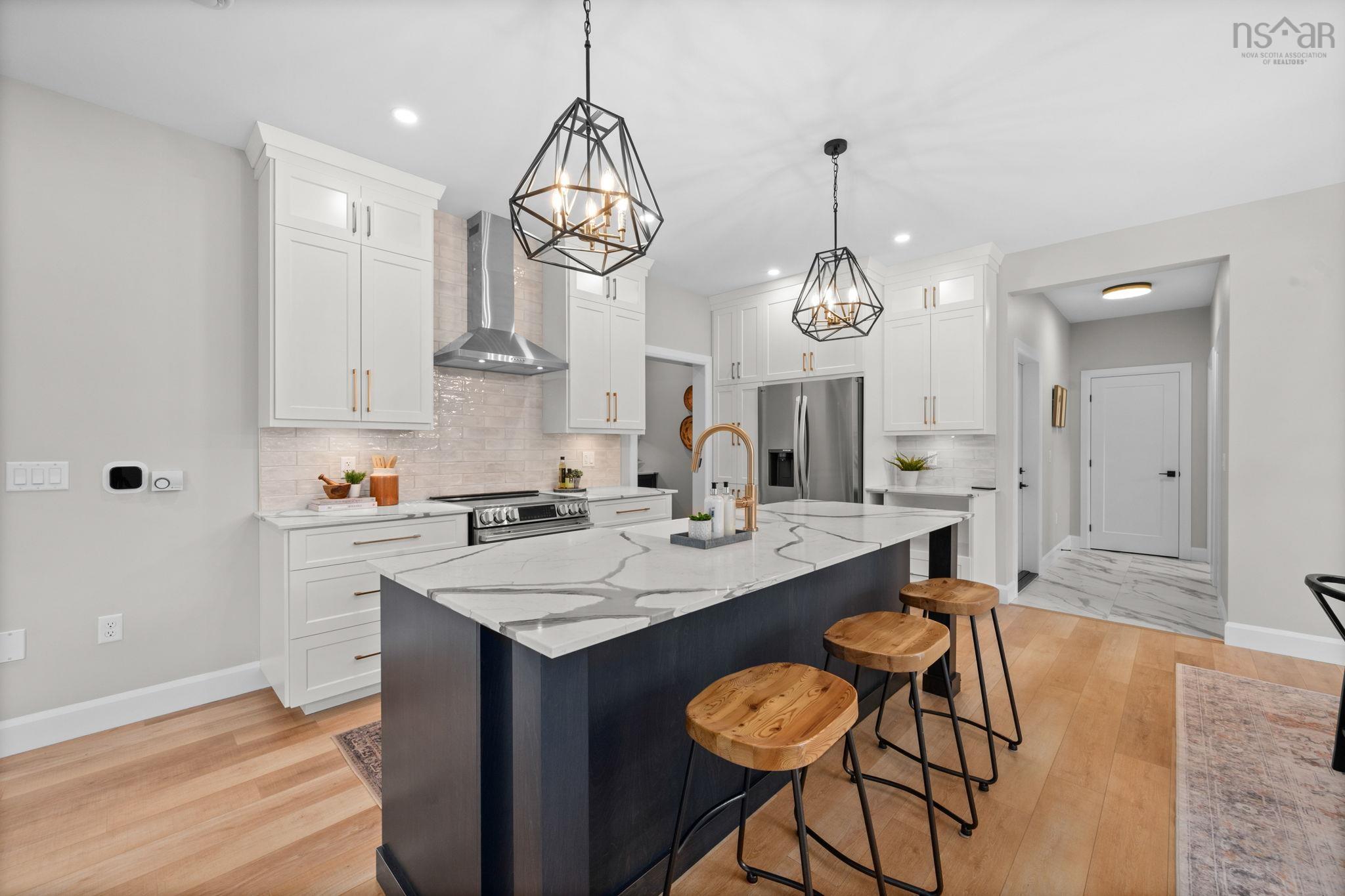 $1,098,900.00: 289 Orchid Court, Middle Sackville