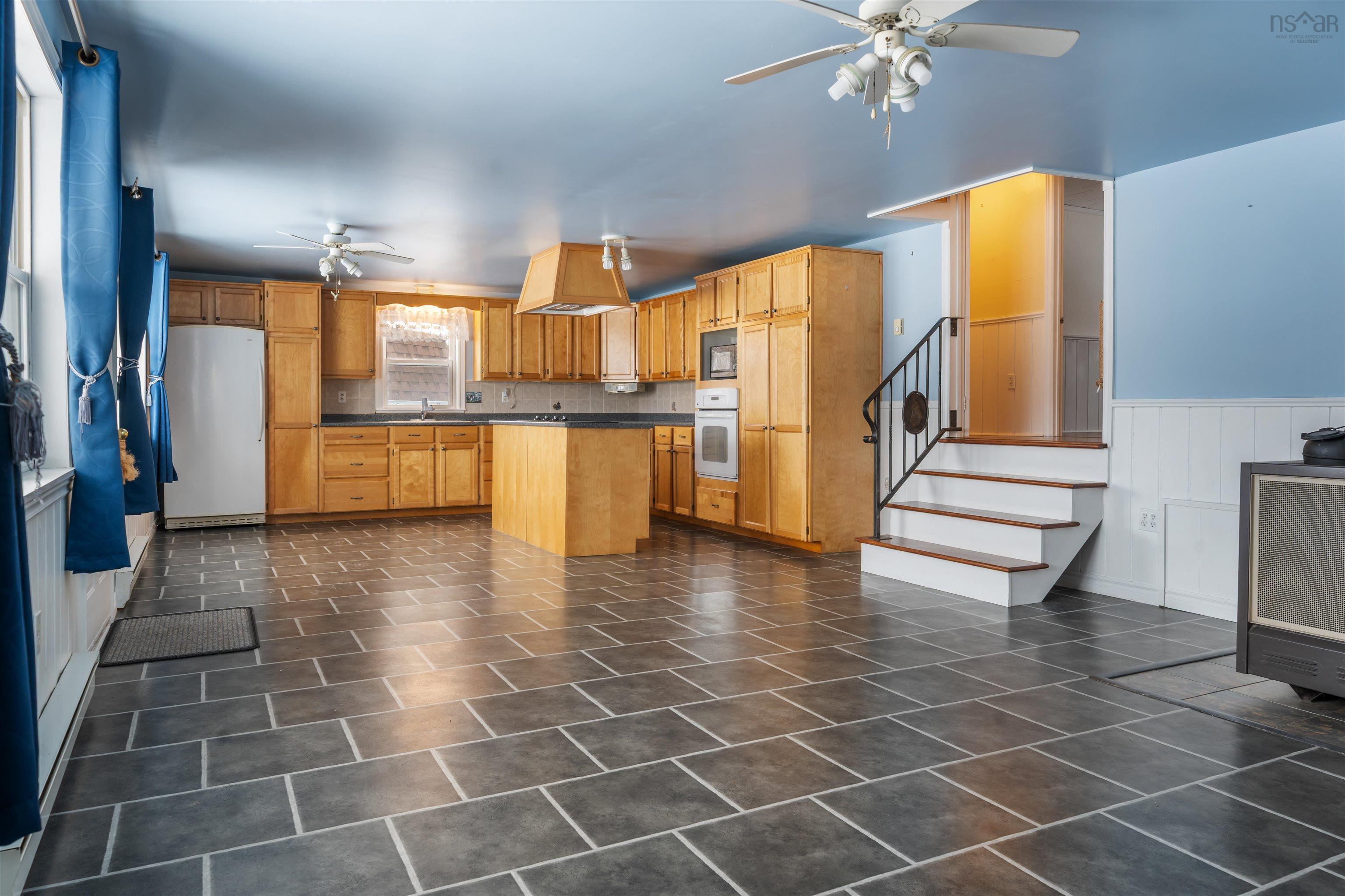 $449,900.00: 59 West Toney Drive, Seafoam