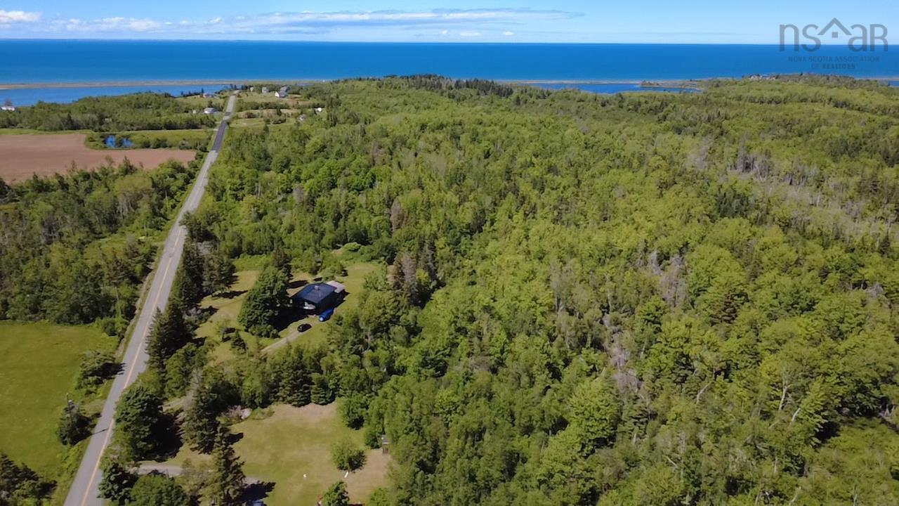 $279,000.00: 2421 Big Island Road, Lower Barneys River