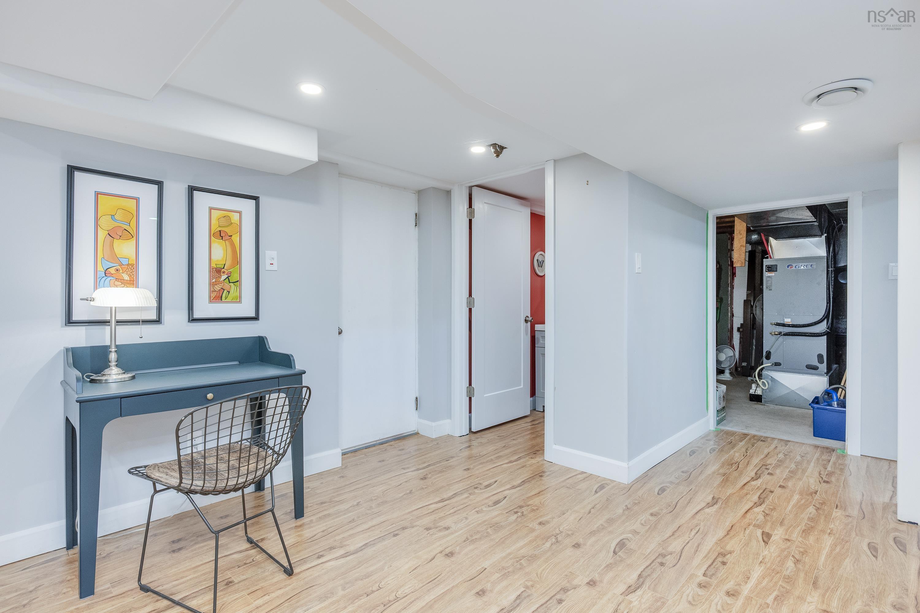 $495,000.00: 2261 North Avenue, Canning