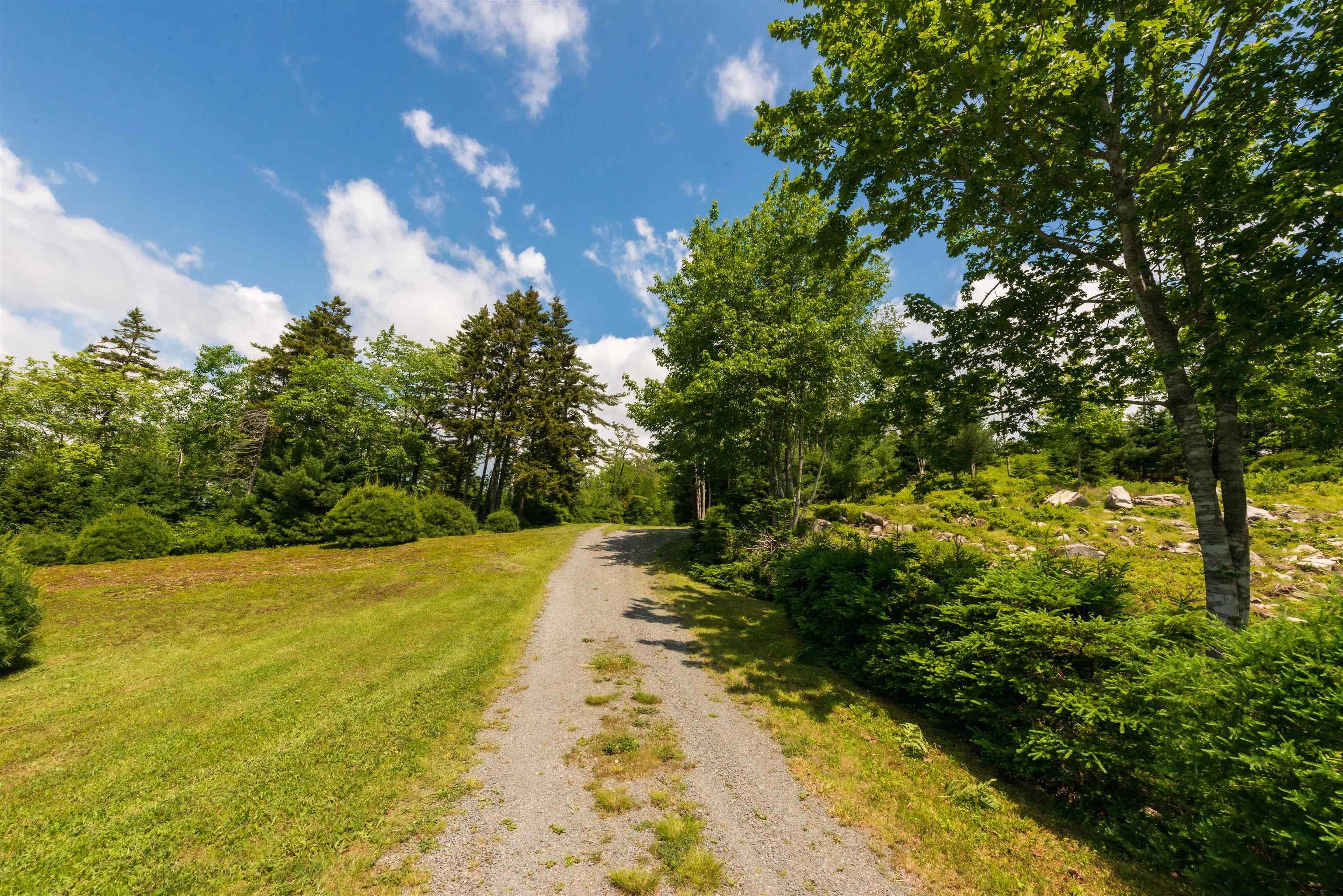 $799,900.00: 527 West Ship Harbour Road, Ship Harbour
