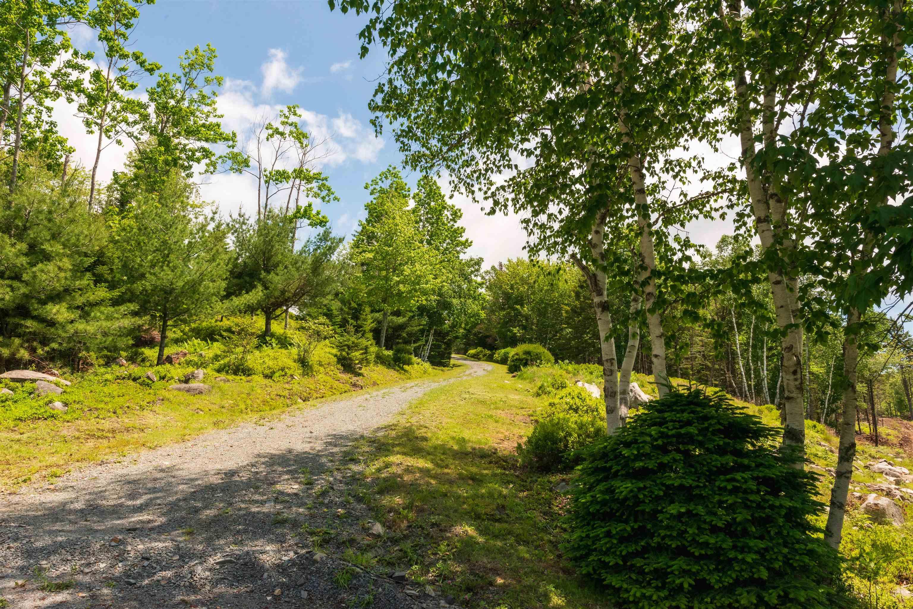 $799,900.00: 527 West Ship Harbour Road, Ship Harbour