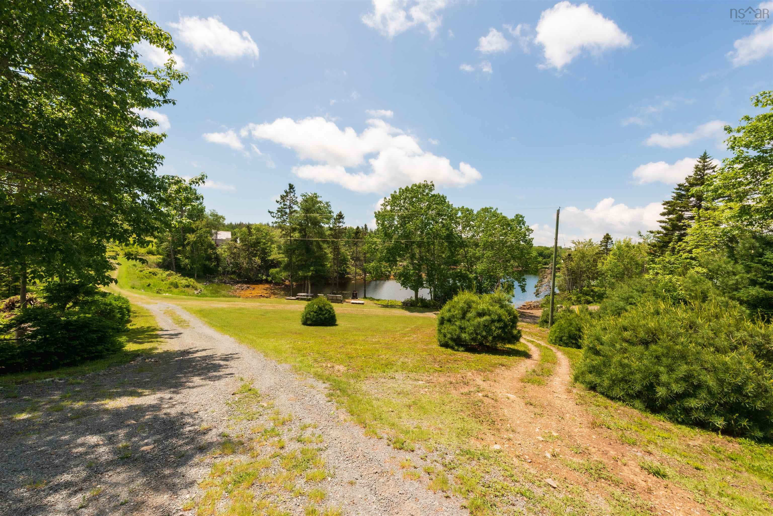 $799,900.00: 527 West Ship Harbour Road, Ship Harbour