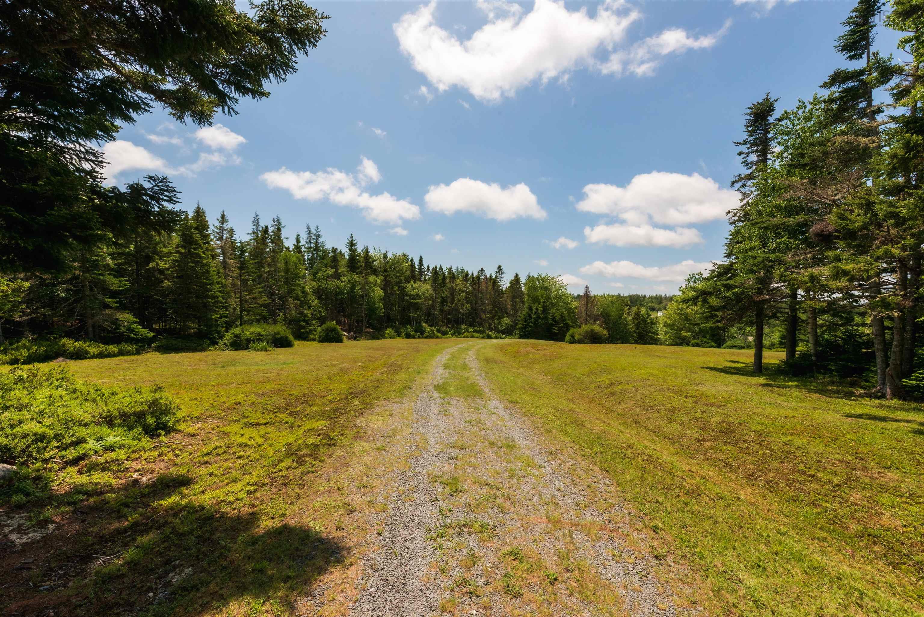 $799,900.00: 527 West Ship Harbour Road, Ship Harbour