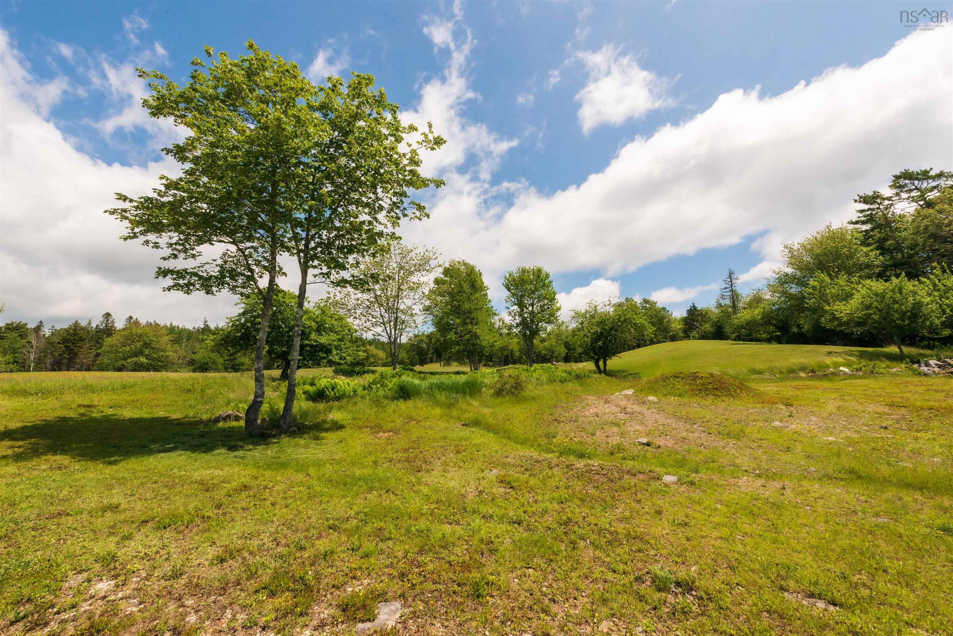 $799,900.00: 527 West Ship Harbour Road, Ship Harbour