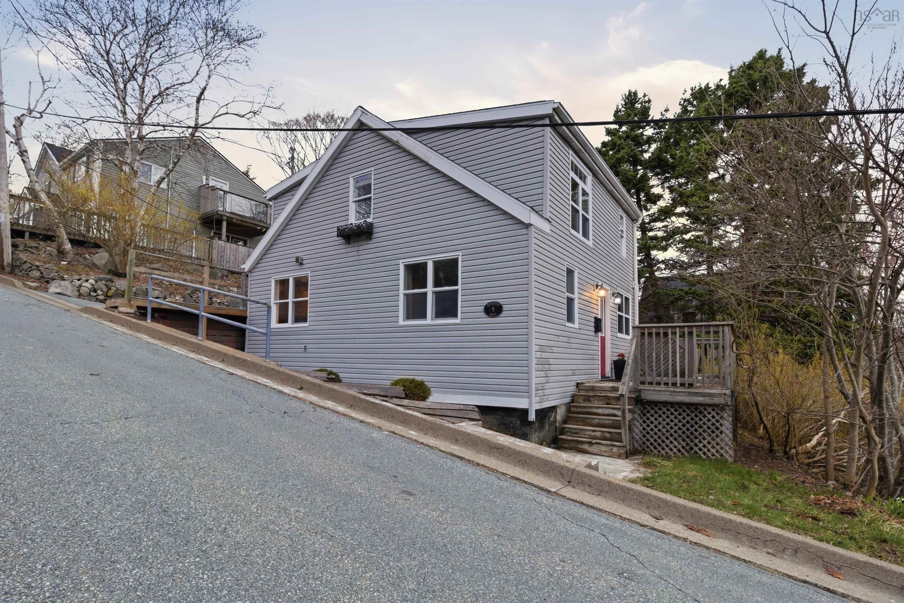 9 Maplewood Drive, Halifax, NS (MLS 202616311)