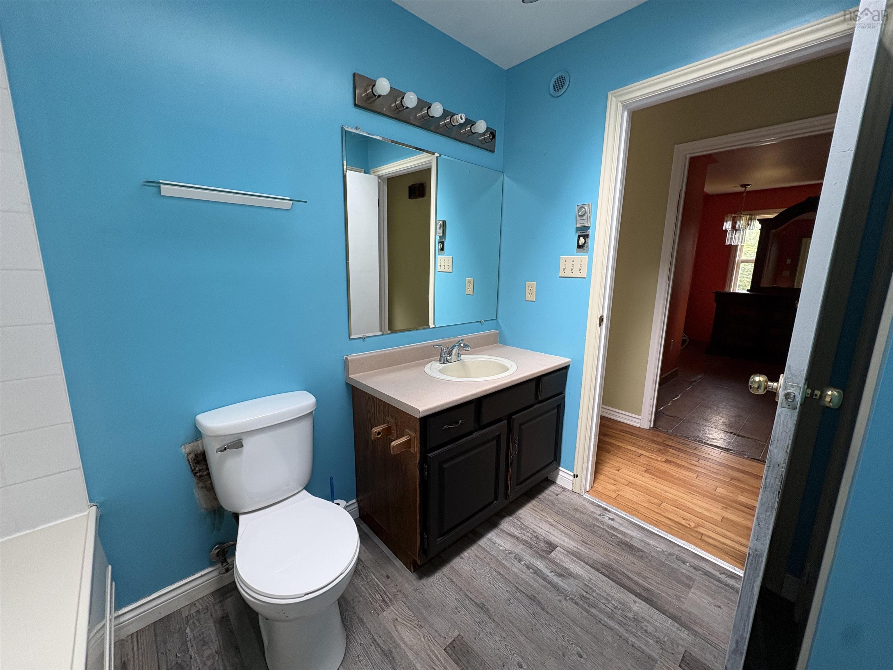 1 Whites Lake Avenue, Whites Lake, NS (MLS 202616314)