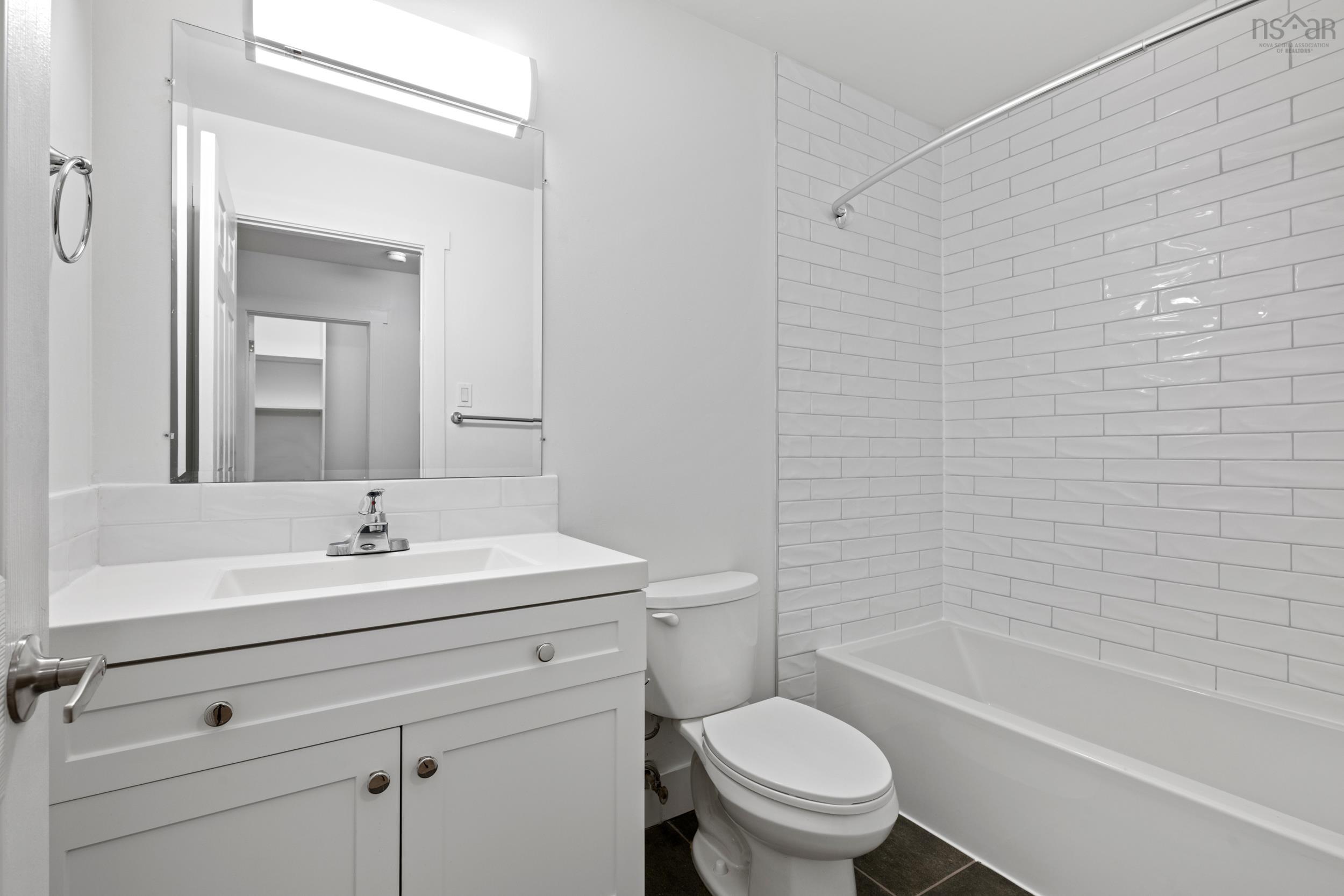 16-16a Ruben Court, Dartmouth, NS (MLS 202616401)